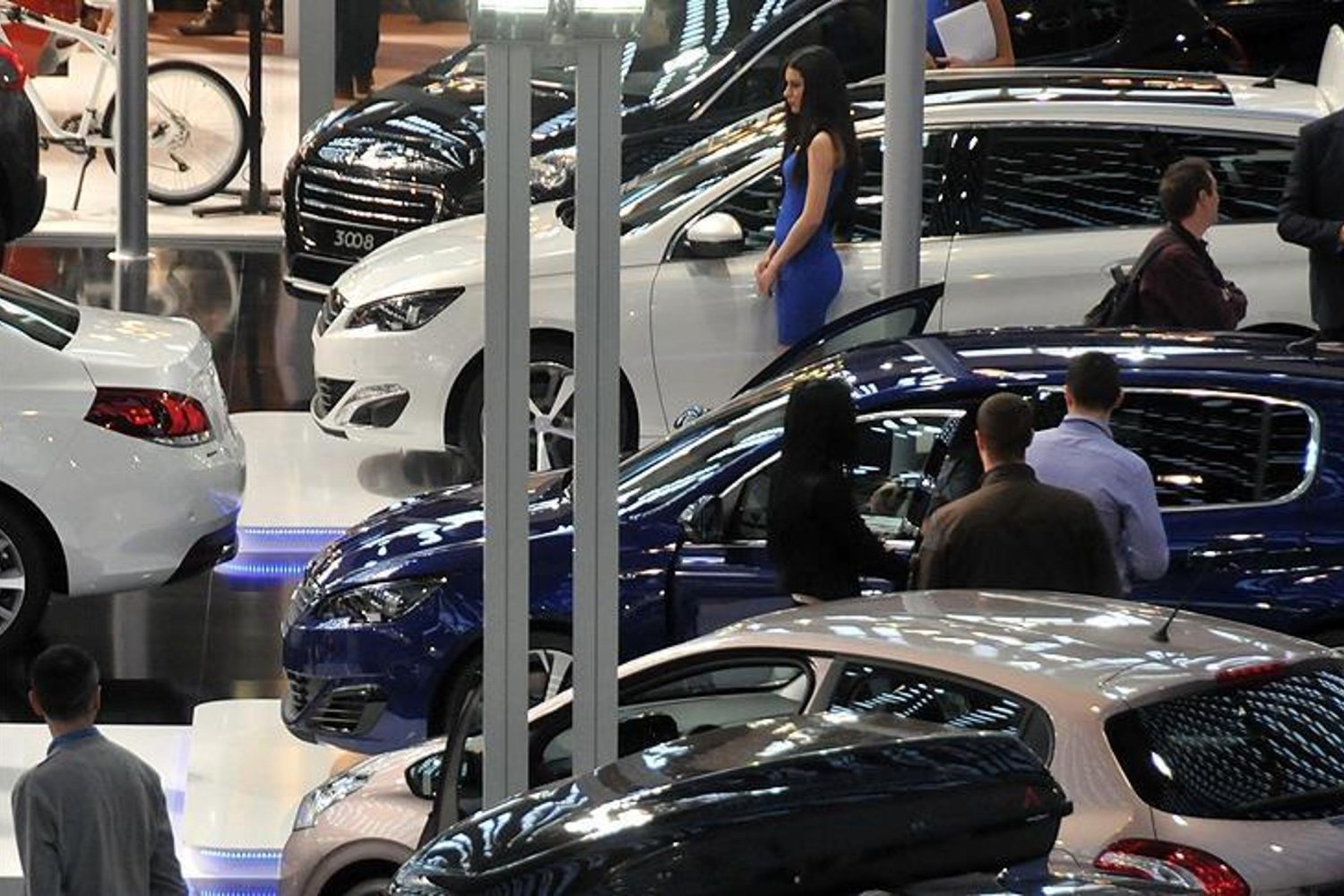 İzmirli Tüketici Sıfır Otomobil Faturasındaki Hileyi Mahkemelik Etti