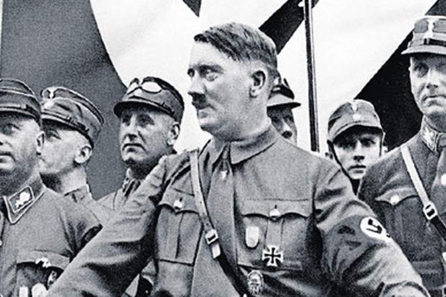 Nazi Dönemi Kayıtlarına Dijital Erişim Artıyor: Dedesinin İsmini Saniyeler İçinde Öğrendi