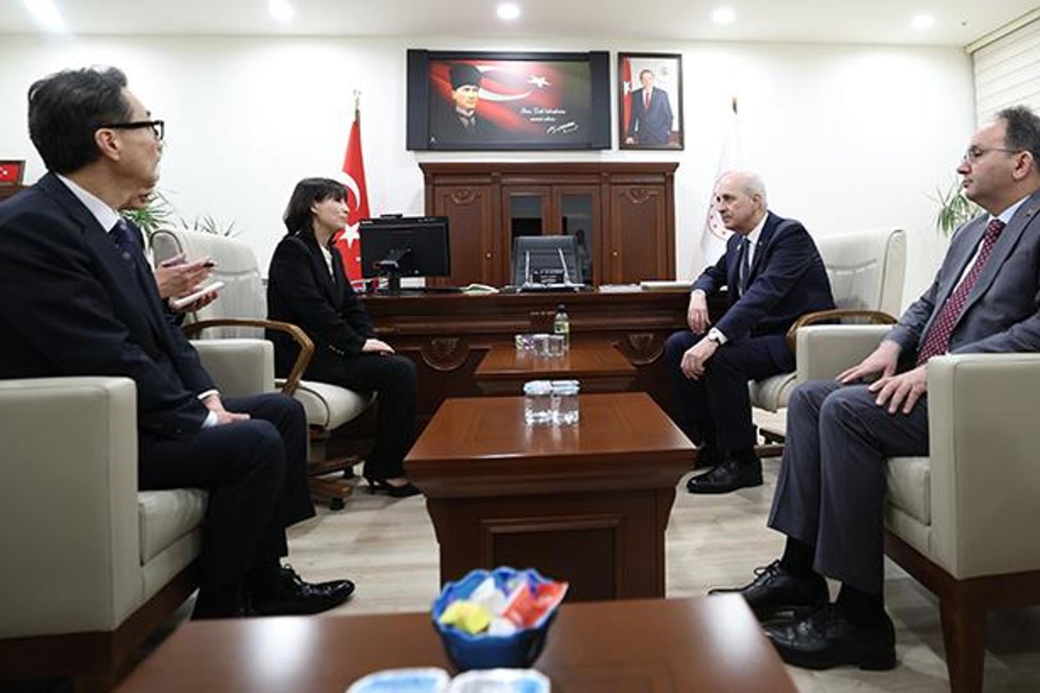 Kurtulmuş'tan Koreli Milletvekili Sangsoo Jun'a Ziyaret: Sağlık Durumu Hakkında Bilgi Alındı