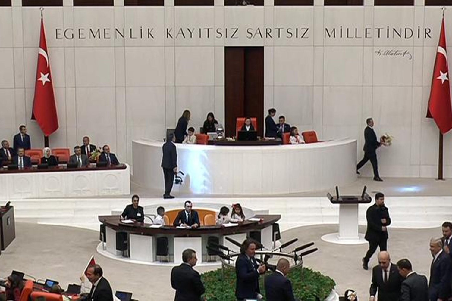 Ünlü Oyuncu Seda Kılıç Yeni Dizisiyla Geri Dönüyor!