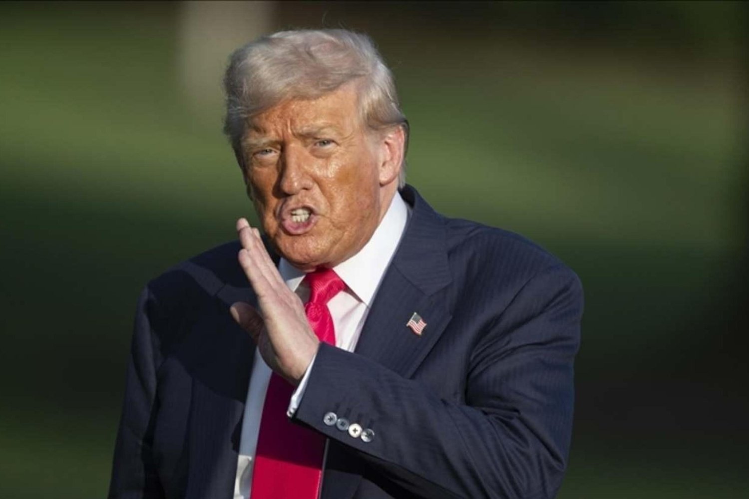 ABD Başkanı Trump'tan Hürmüz Boğazı Uyarısı: Petrol ve Servette Yeni Dönem