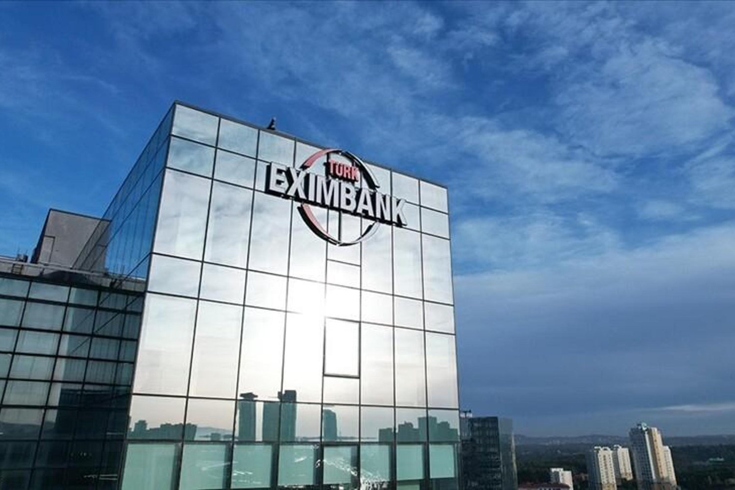 Türk Eximbank'tan 100 Milyon Avro Krediyle İhracat Güçlendirici Büyük Destek