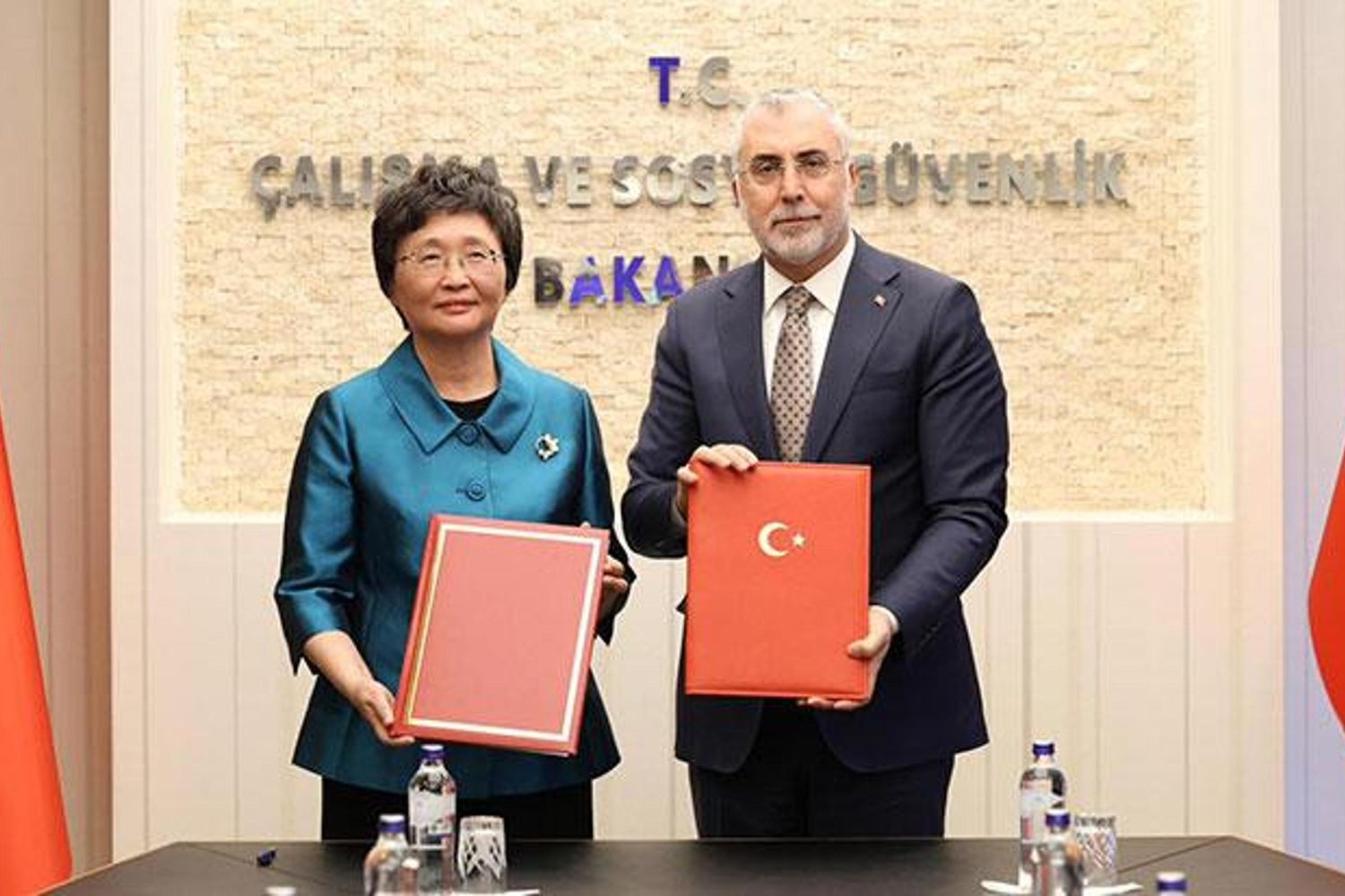 Türkiye-Çin İş Birliği Güçleniyor: Sosyal Güvenlik Anlaşması Imzalandı