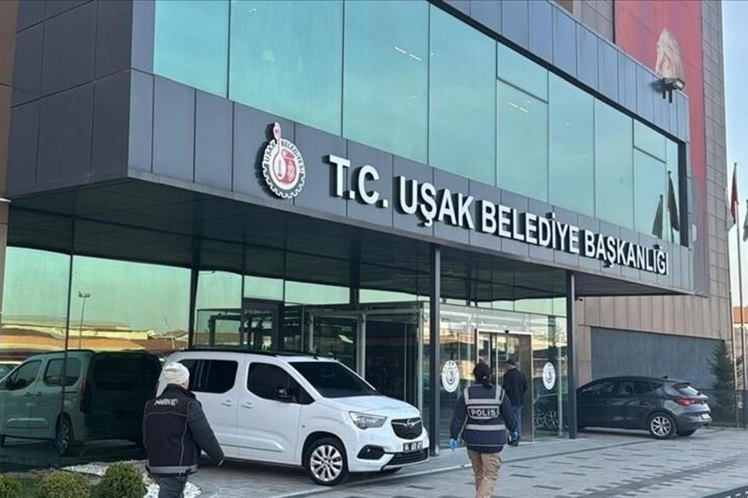 Uşak'taki Yolsuzluk Operasyonunda Gözaltına Alınan 29 Şüpheliden 19'u Savcılık İfadelerini Tamamladı