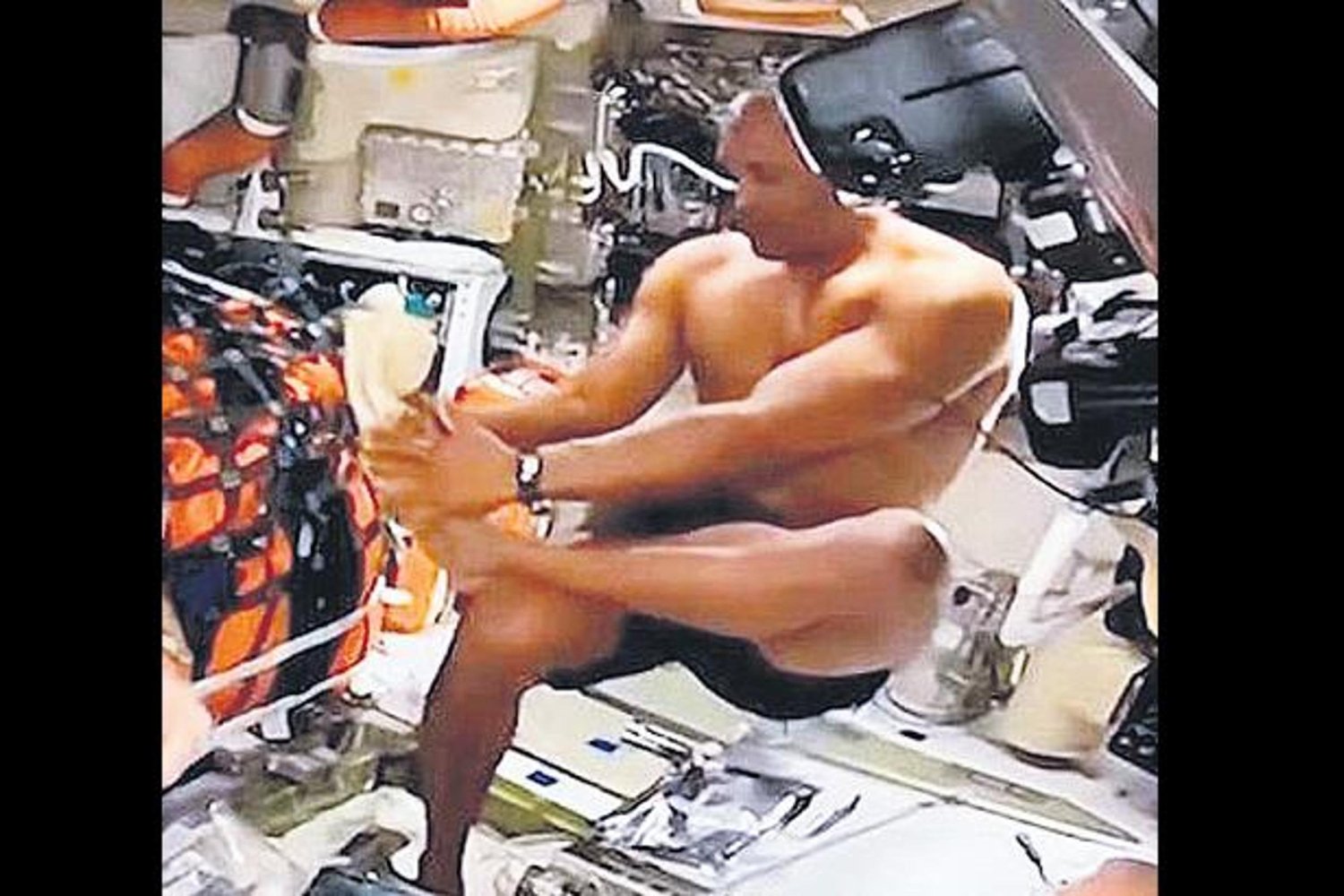 NASA'nın Orion Görevinde Ay Yörüngesinde Astronotlar Güvenli Döngüde