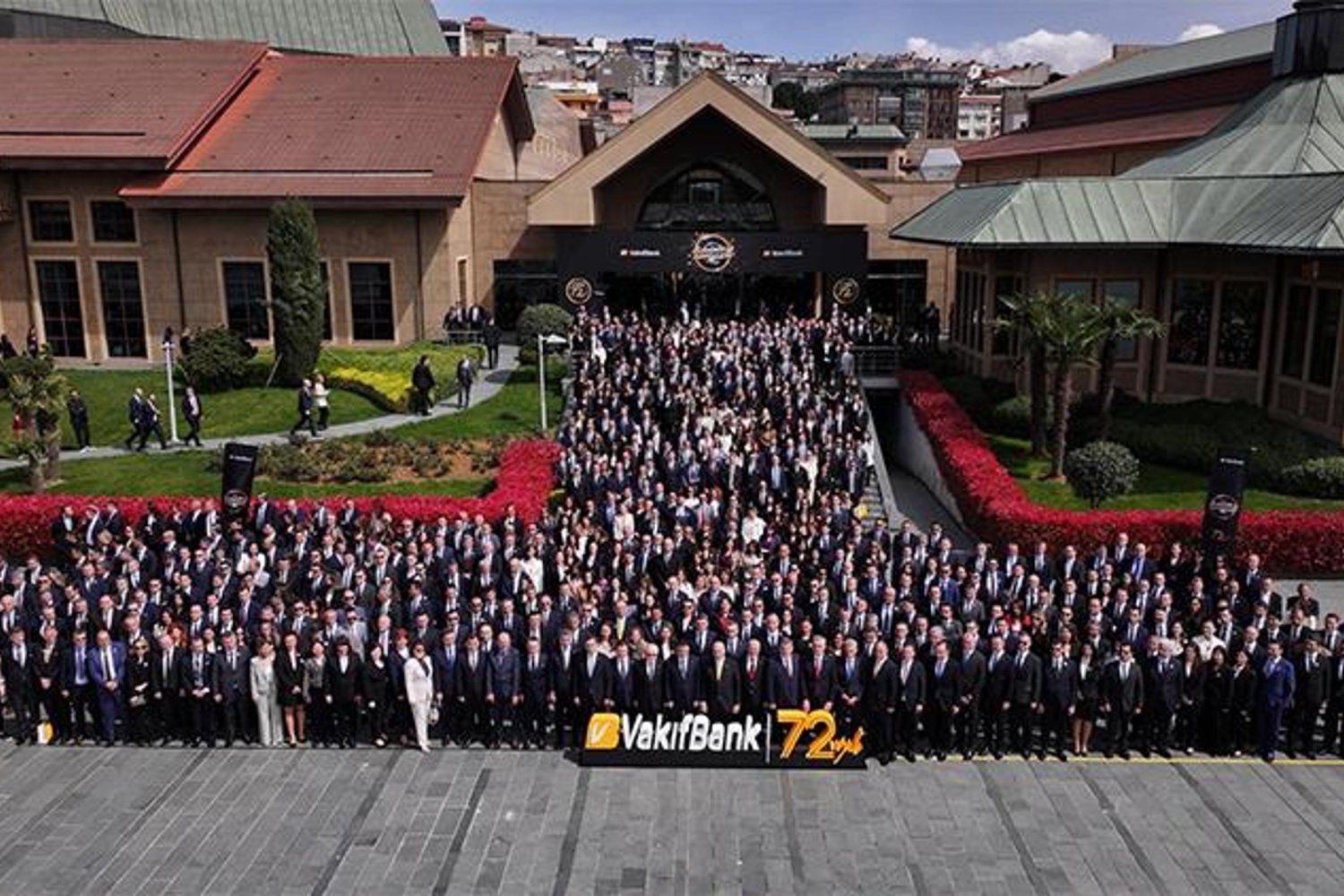 VakıfBank Başkanı Osman Arslan’dan 72. Yıl Kutlama Mesajı: Ekonomiye Güç Katıyoruz