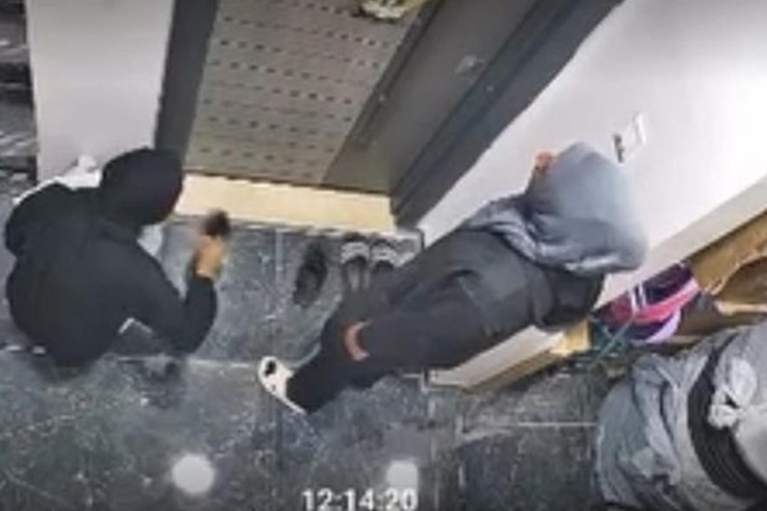 Hırsızlık Çetesine Darbe: Kapı Açma İhbariyle Yakalanan 5 Şüpheli Tutuklandı