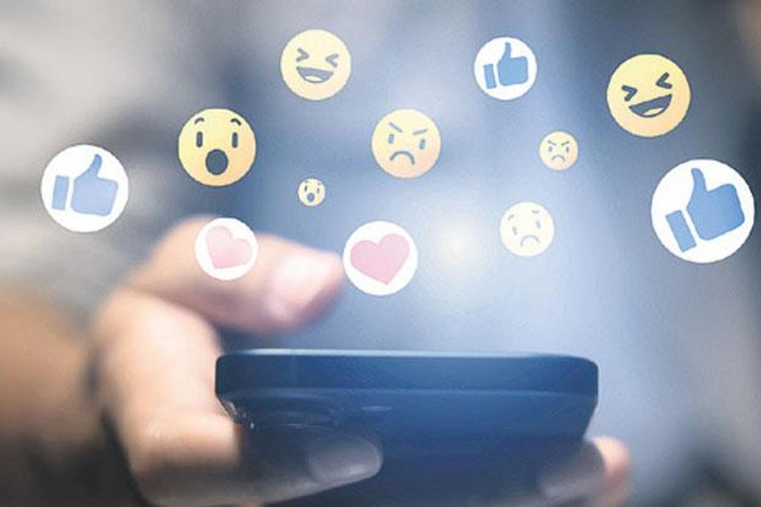 Sosyal Medya Bağımlılığı Türkiye'de Endişe Verici Boyutlara Ulaşıyor