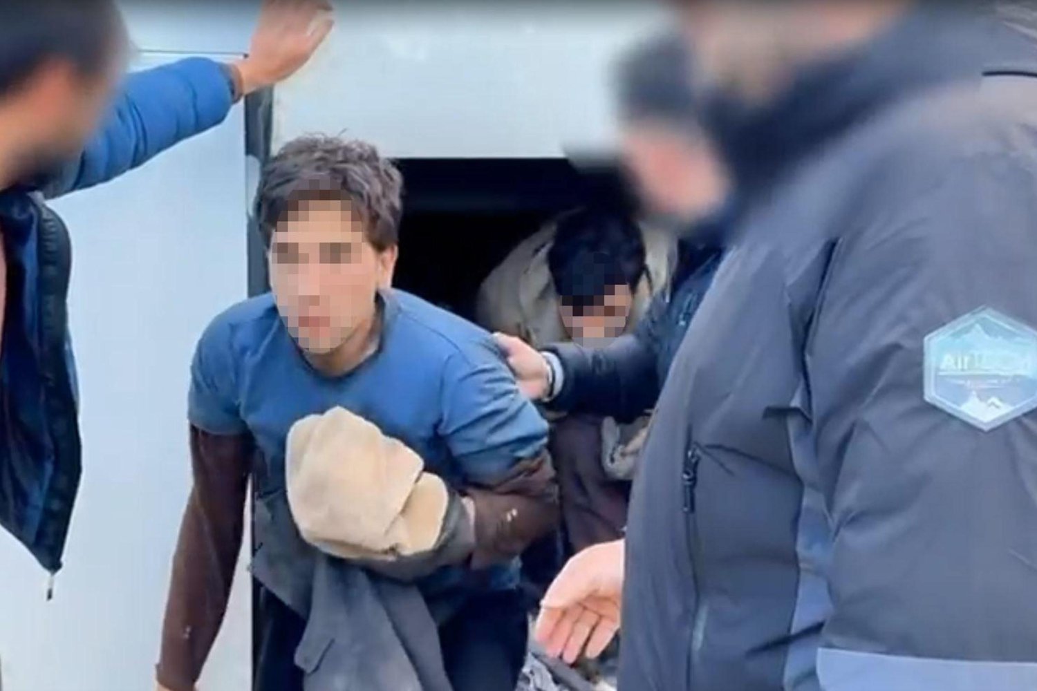 Yozgat'ta Otobüste 53 Kaçak Göçmen Yakalandı, 6 Şüpheli Tutuklandı