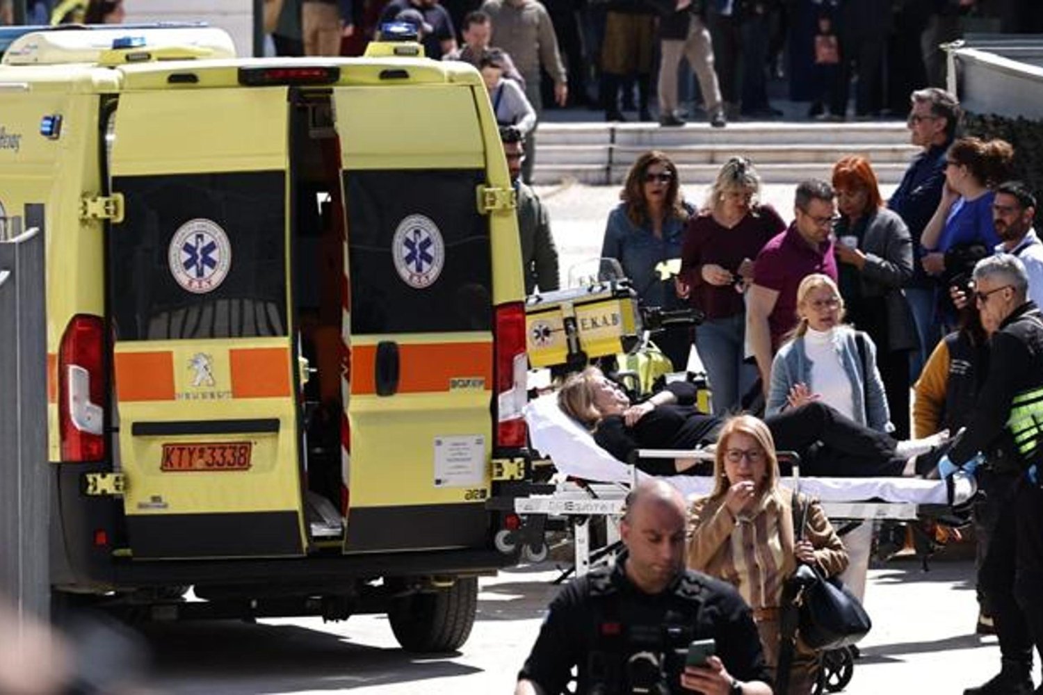 Atina'da Saldırgan Gözaltında, Hakkında Şok Detaylar