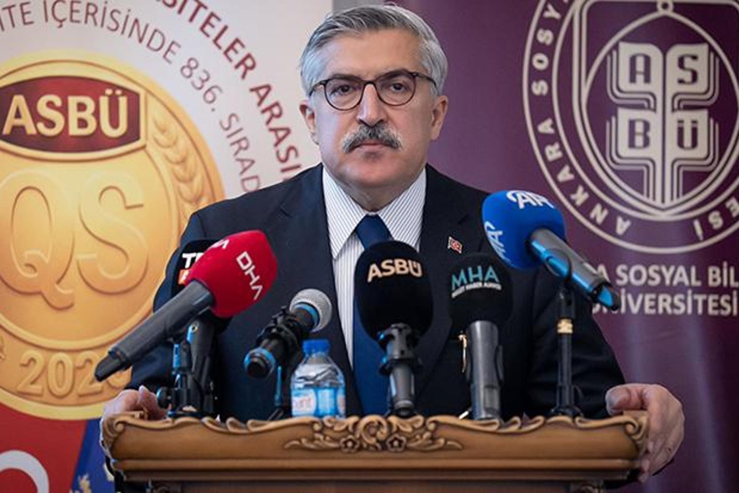 Dijitalleşme ve Sosyal Medya Tehlikesine Dikkat Çeken Uyarı