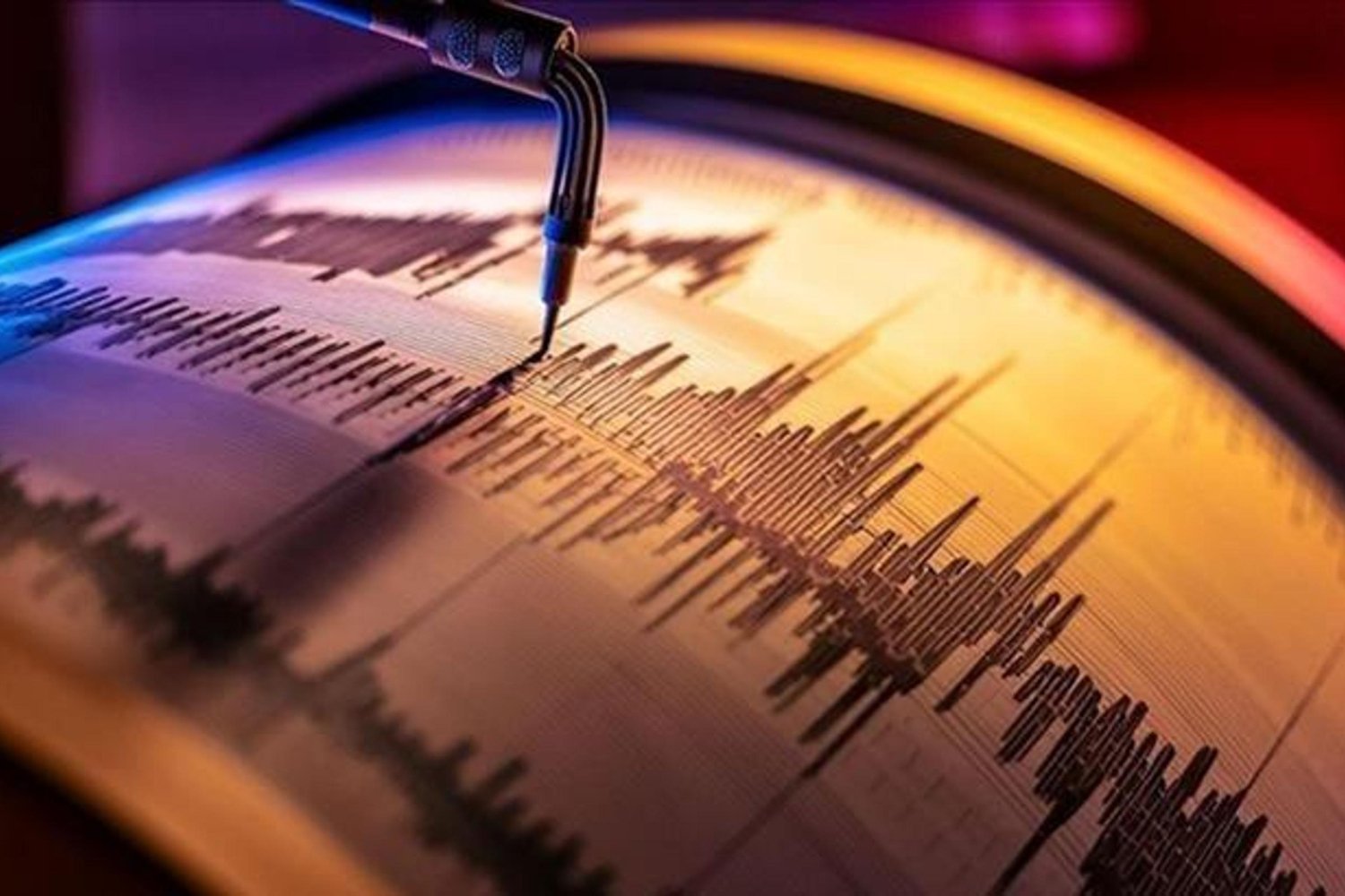 Akdeniz'de Deprem: Girit açıklarında 3.5 büyüklüğünde sarsıntı