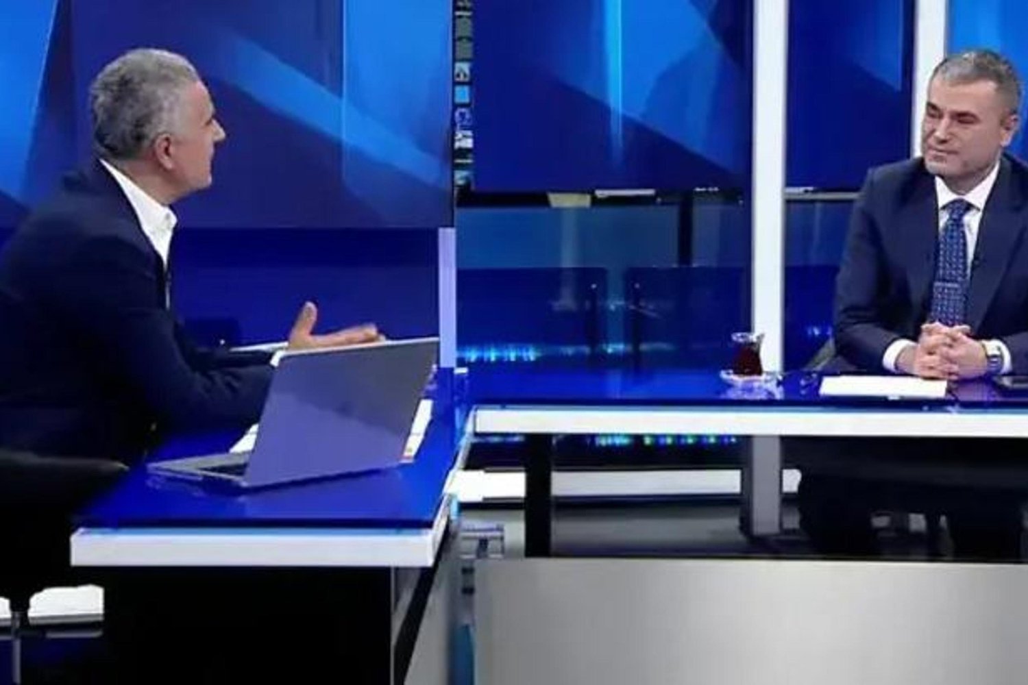 Sanal Medya ve Dijital Platformlar Tehdit mi Ediyor? Uzmanlar Uyardı!