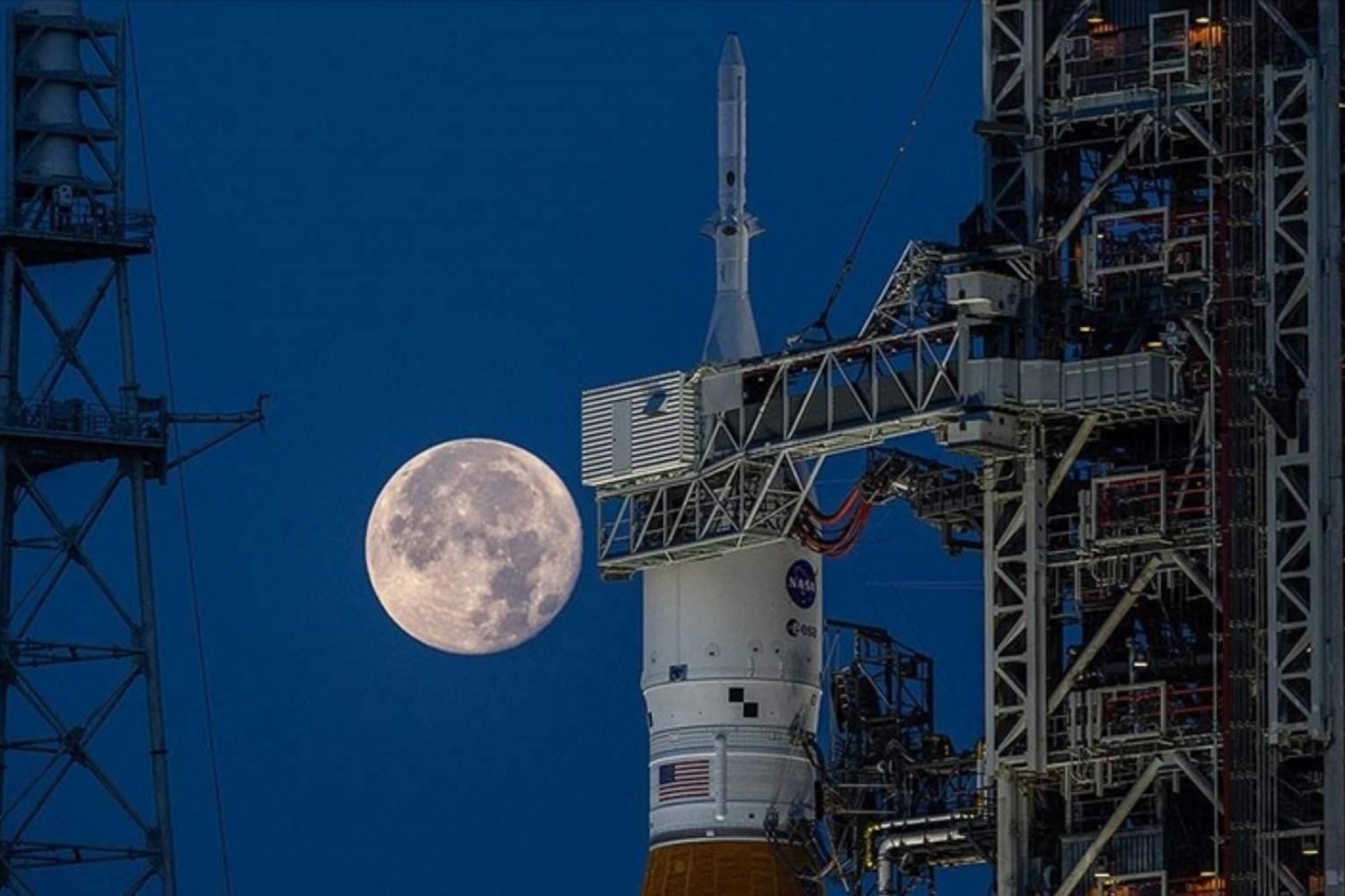 NASA Ay Üssü Kuruyor: 6 Yıl İçinde Şehir Büyüklüğünde Kalıcı İstasyon