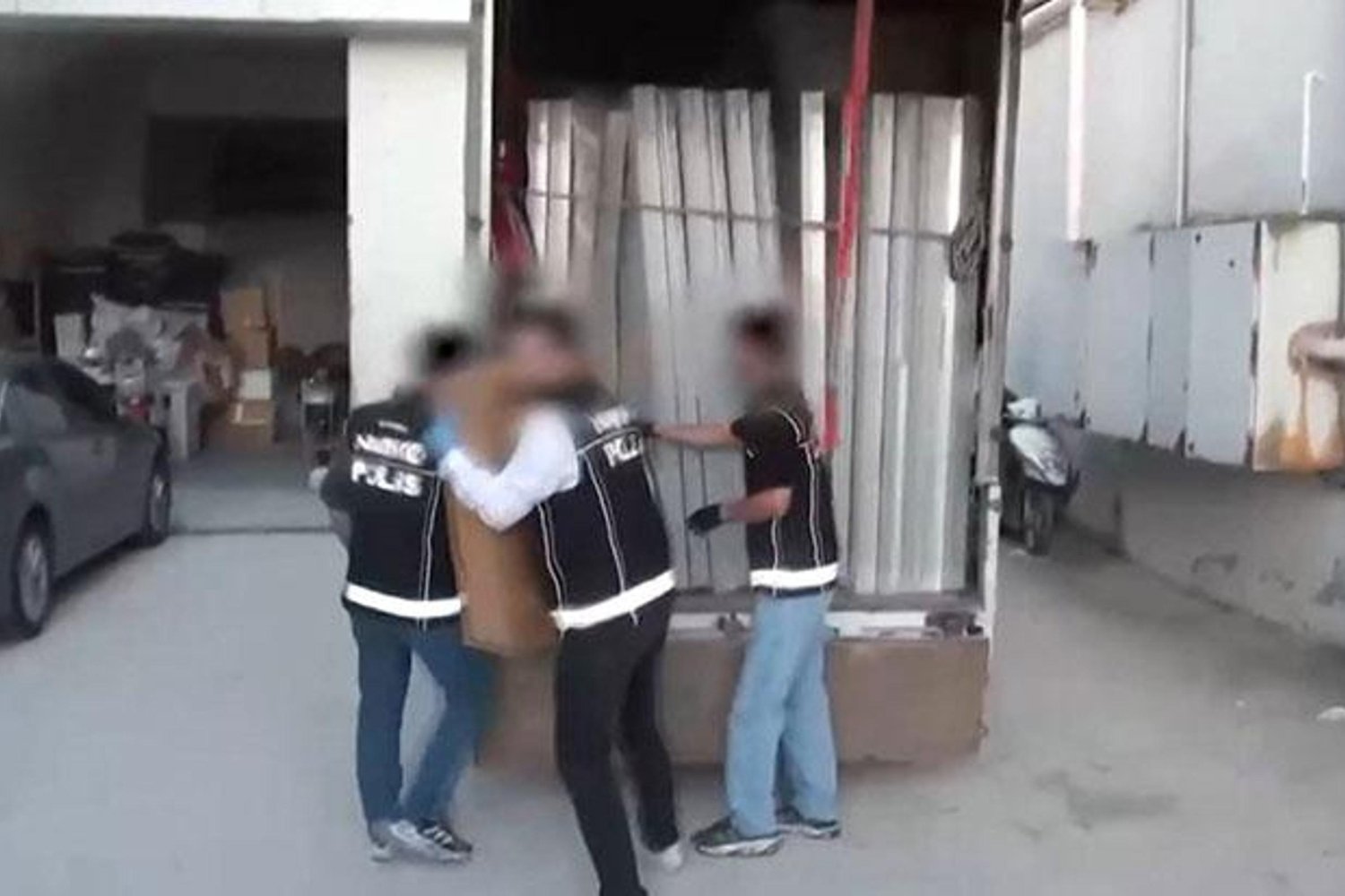 İstanbul'da Uyuşturucu Operasyonu: 92,5 Kg Eroin Ele Geçirildi