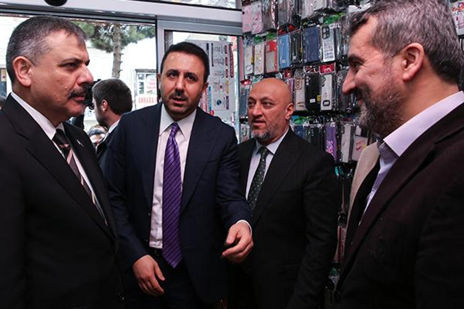 İçişleri Bakanı Mustafa Çiftçi Bitlis'te Esnaf ve Yetkililerle Buluştu