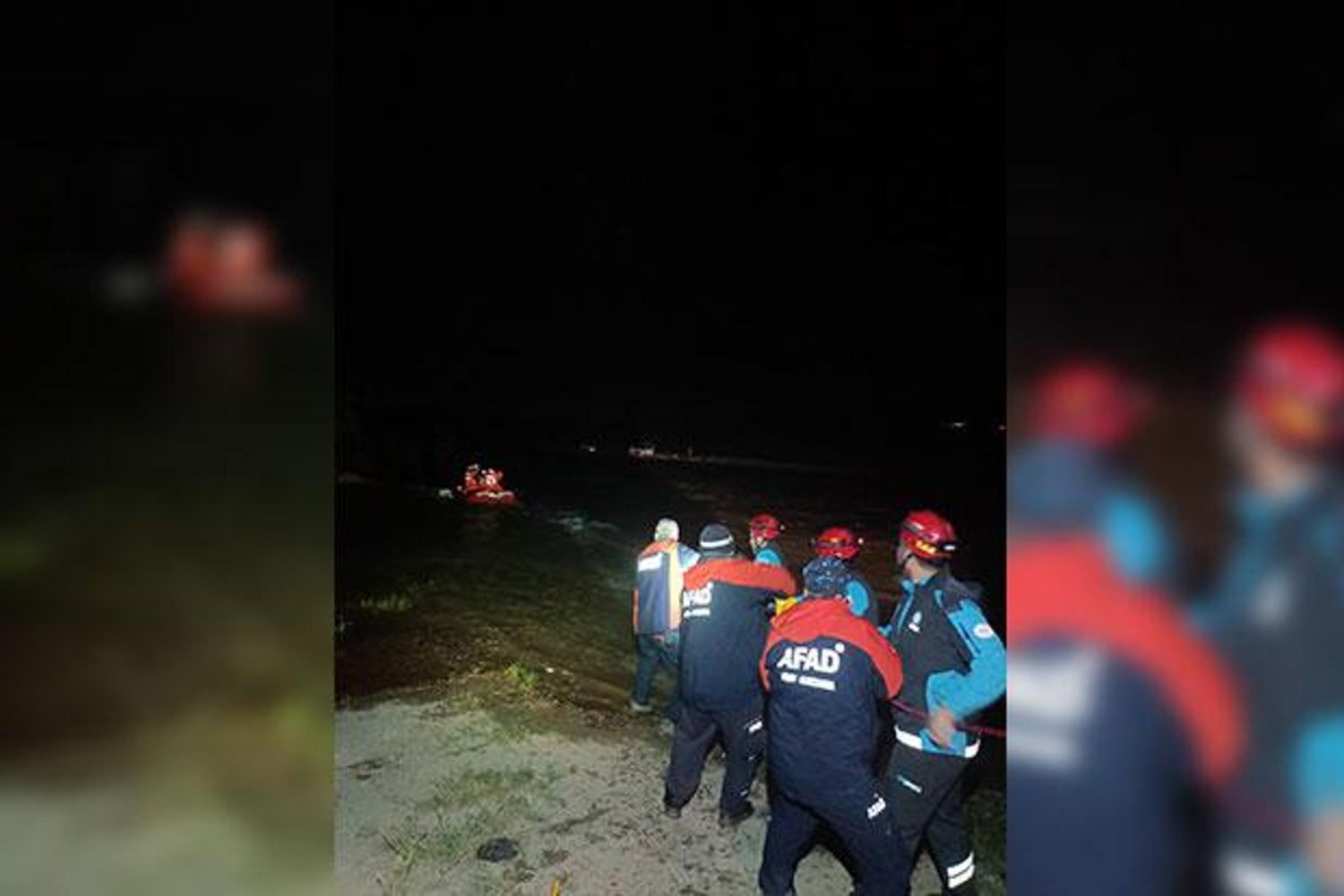 Bursa'da Baraj Kapakları Açıldı! 4 Kişi Suya Capcanlı Kaldı