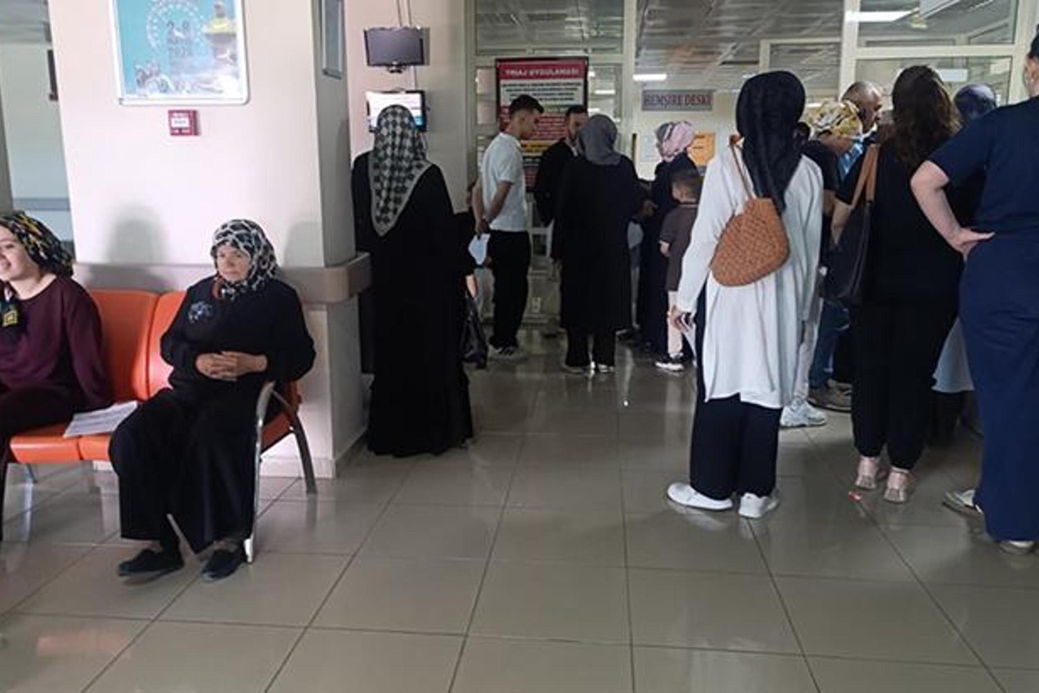 Bayram Sonrası Zehirlenme Olayı: 55 Kişi Hastaneye Kaldırıldı