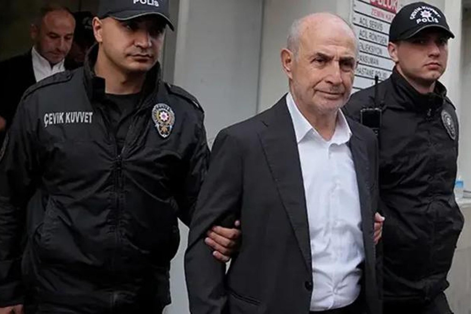 Büyükçekmece Yolsuzluk Skandalı: 31 Şüphelinin Karıştığı 14 Eylem Ortaya Çıktı
