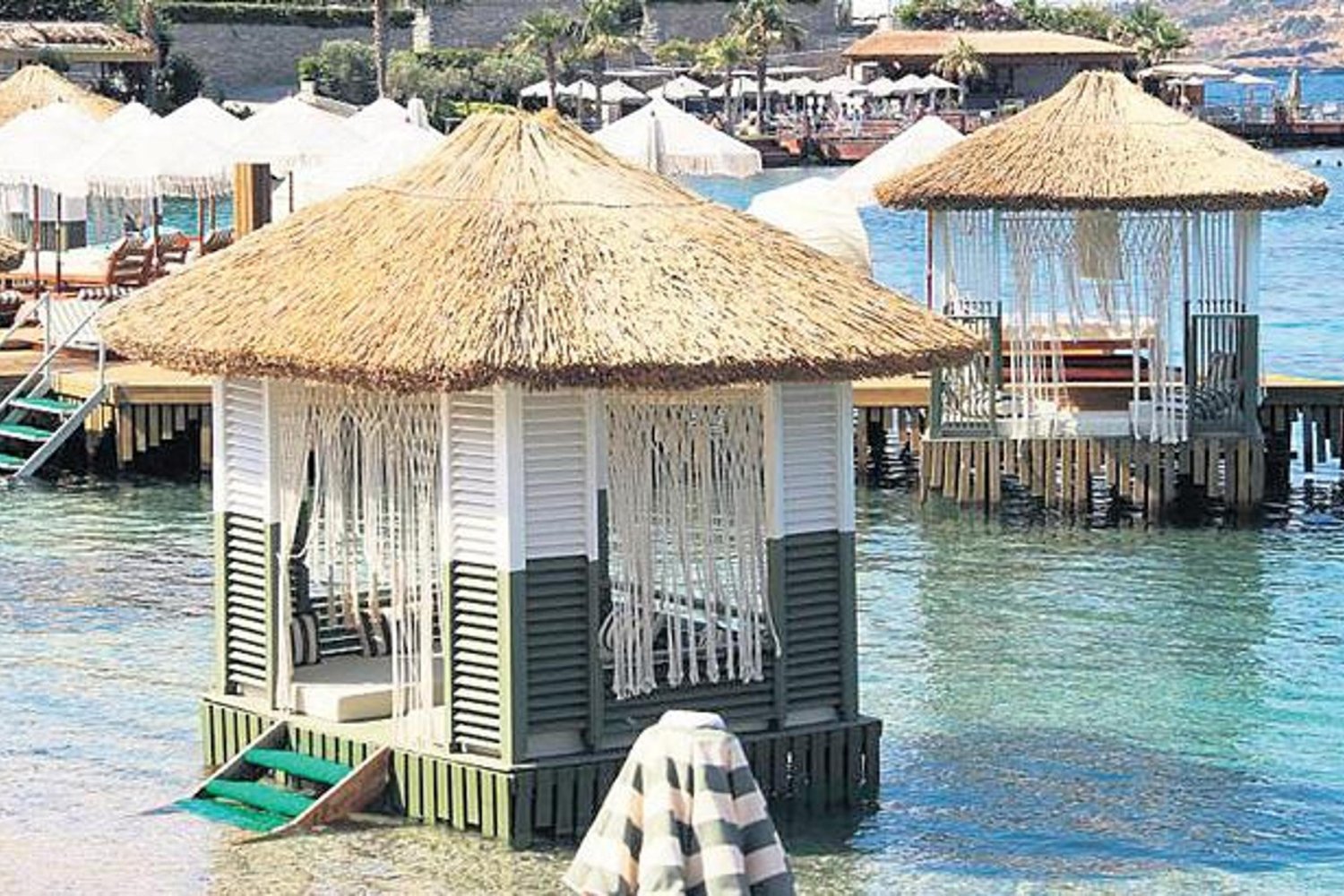 Muğla'da Lüks Beach Club ve Teleferik Fiyatları Güncellendi: İşte 2026-2027 Sezonu Detayları