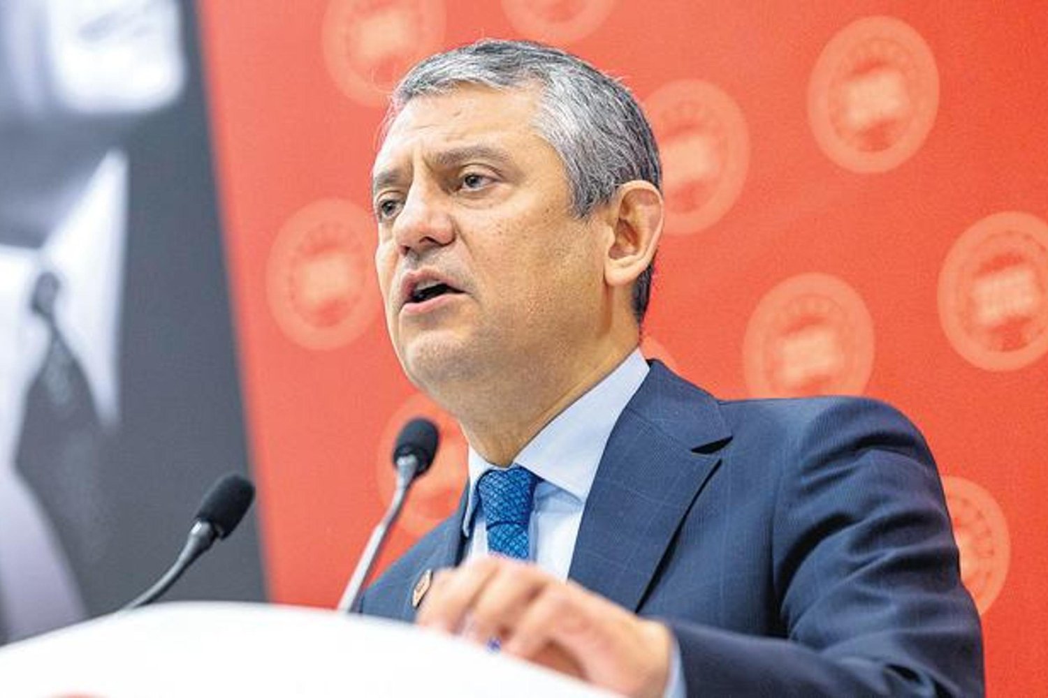 CHP Seçim İçin Sahaya Çıkıyor: Türkiye'yi Değiştirmeye Hazırlanıyor