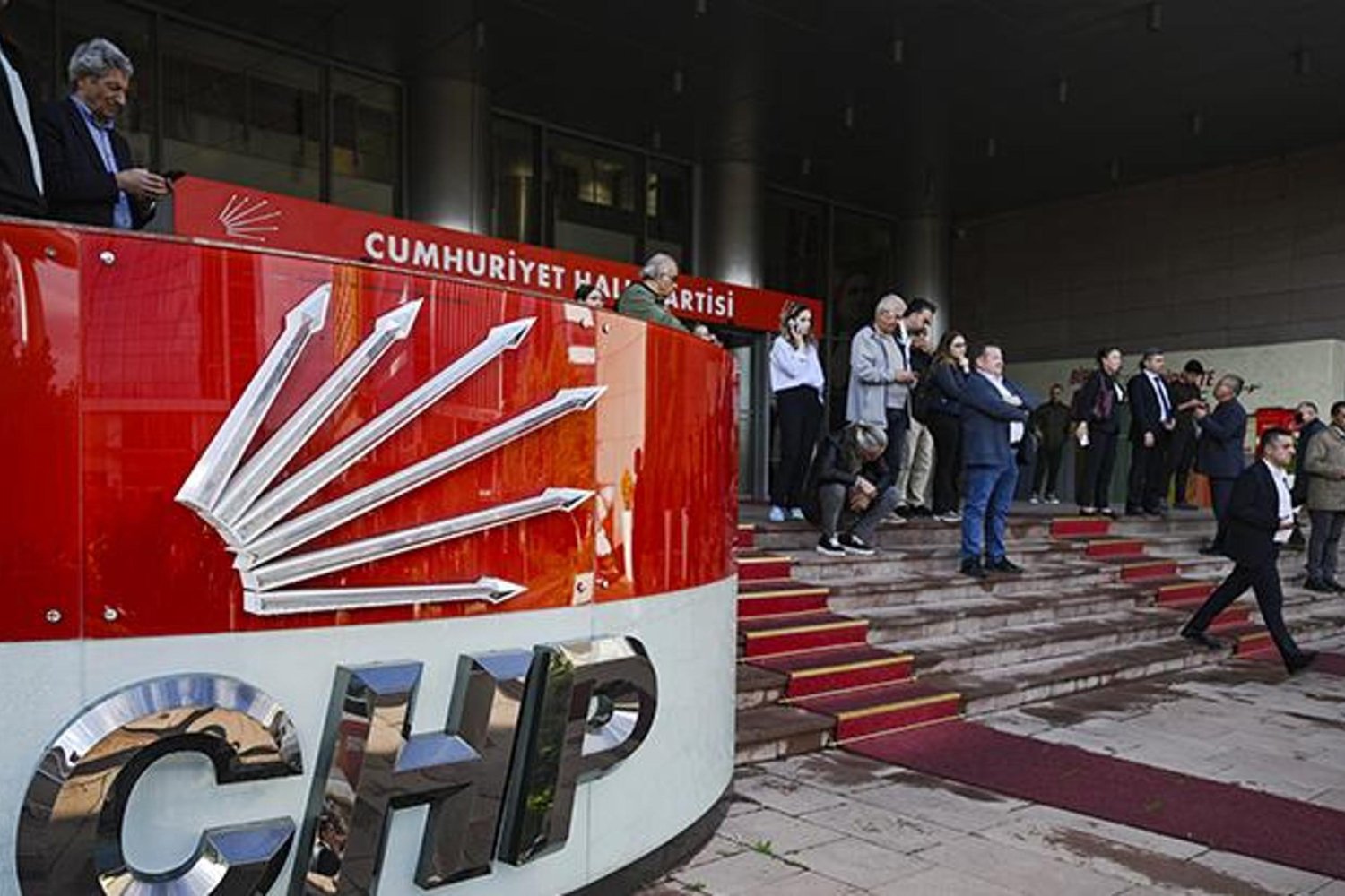 CHP 2023 Mahkeme Kararlarıyla Büyük Sarsıntı Yaşadı: Kılıçdaroğlu'nun Geleceği Belirsizleşiyor