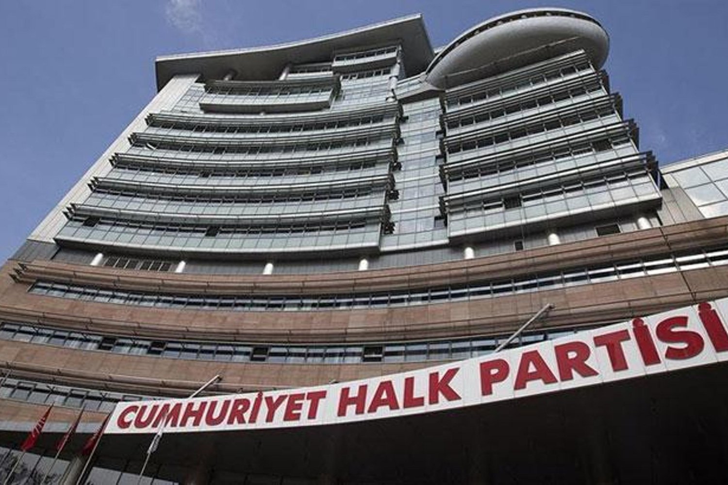 Siyasi Ahlaka Çağrı: Kanun Yazalım