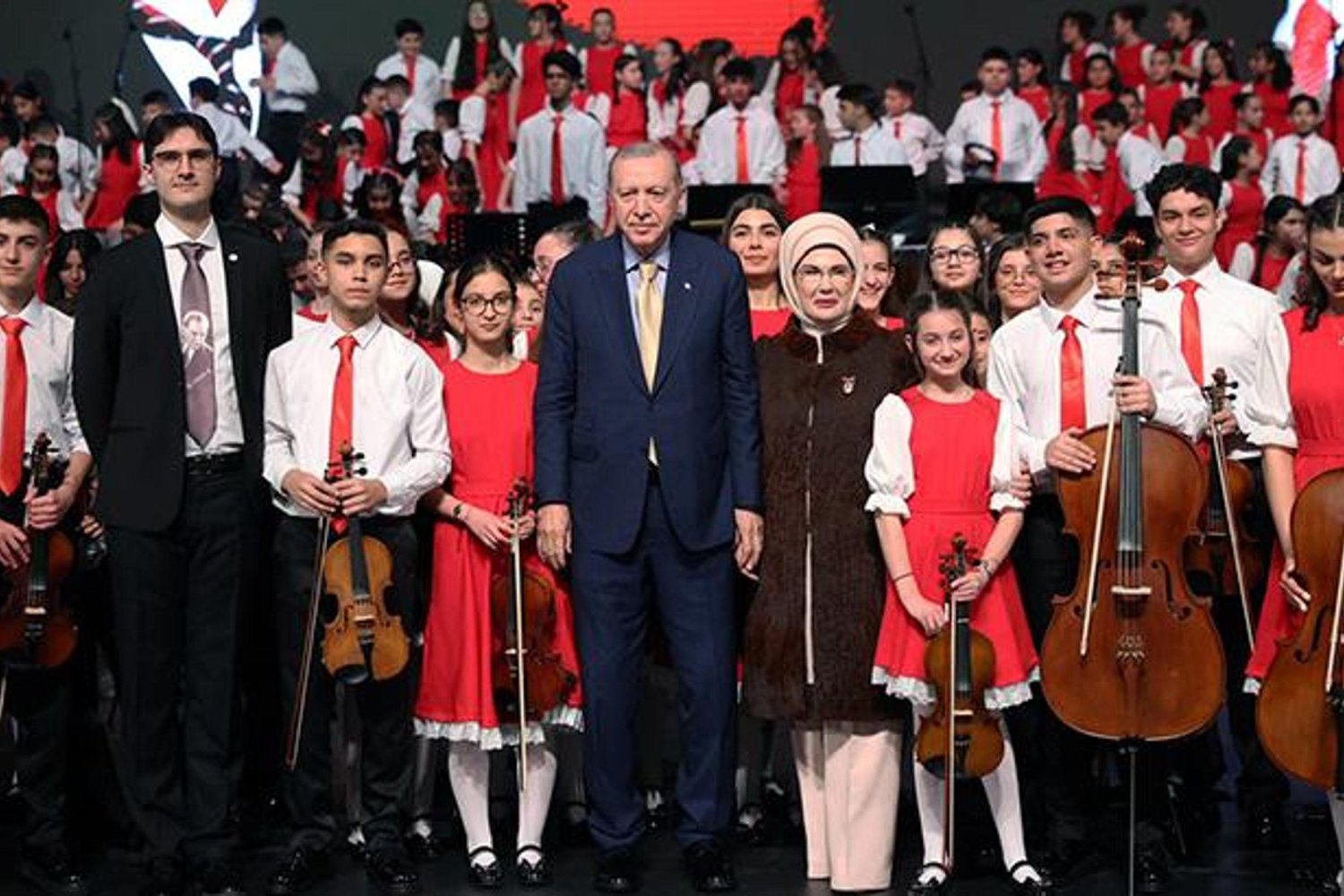 Cumhurbaşkanı Erdoğan'dan Gençlerle Buluşma: Kardeşlik Teminat Altında