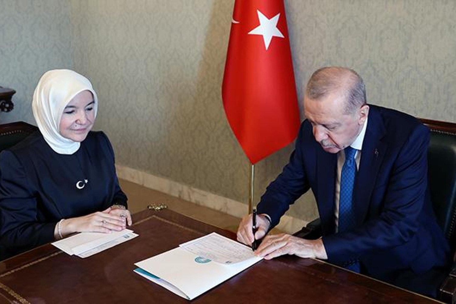 Erdoğan Darülaceze Başkanıyla Buluştu: Kurban Vekaletini Bağışladı