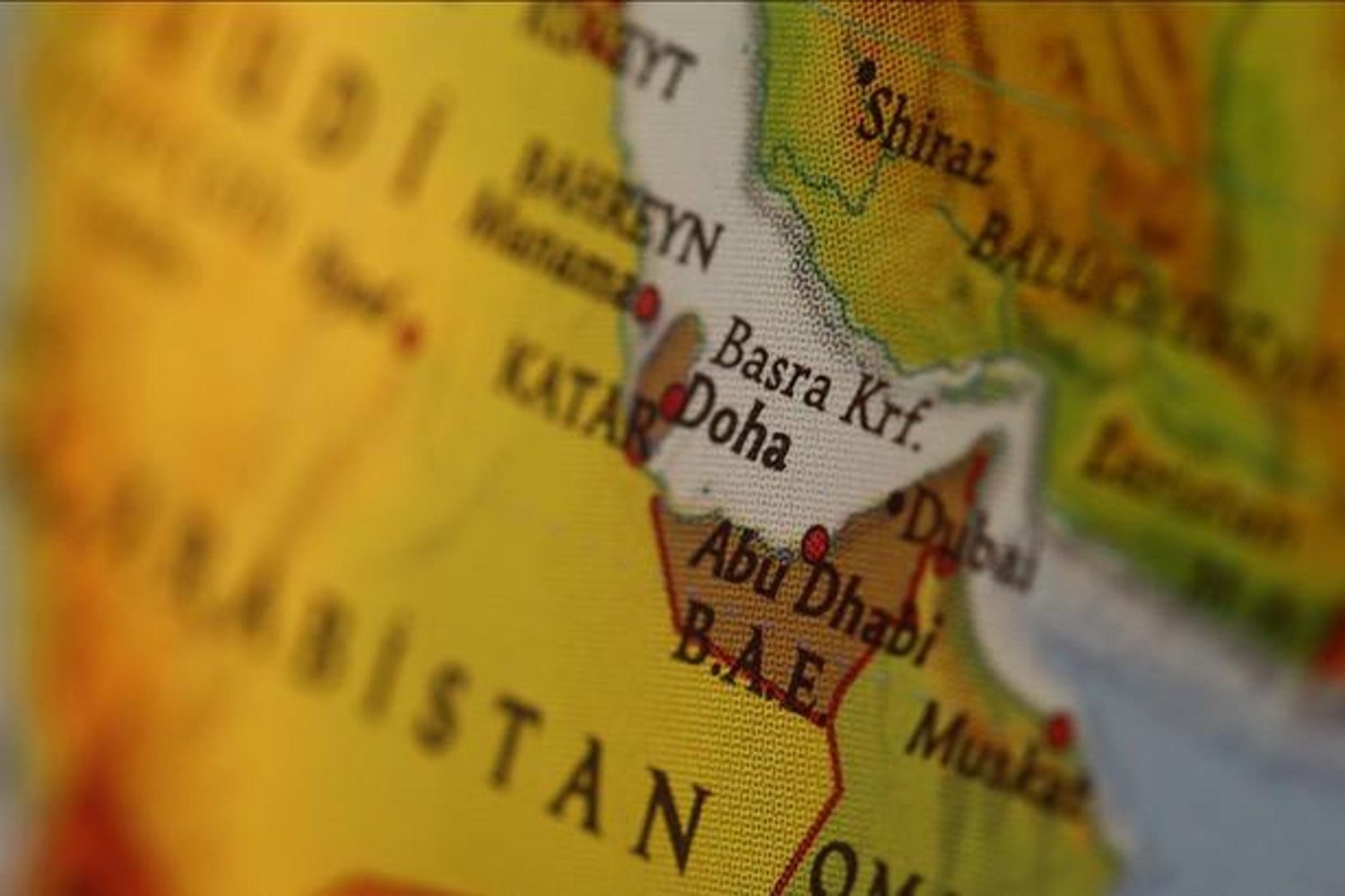 İran Devrim Muhafızları Basra Körfezi'nde Yeni Kontrol Kuralları Uygulayacak