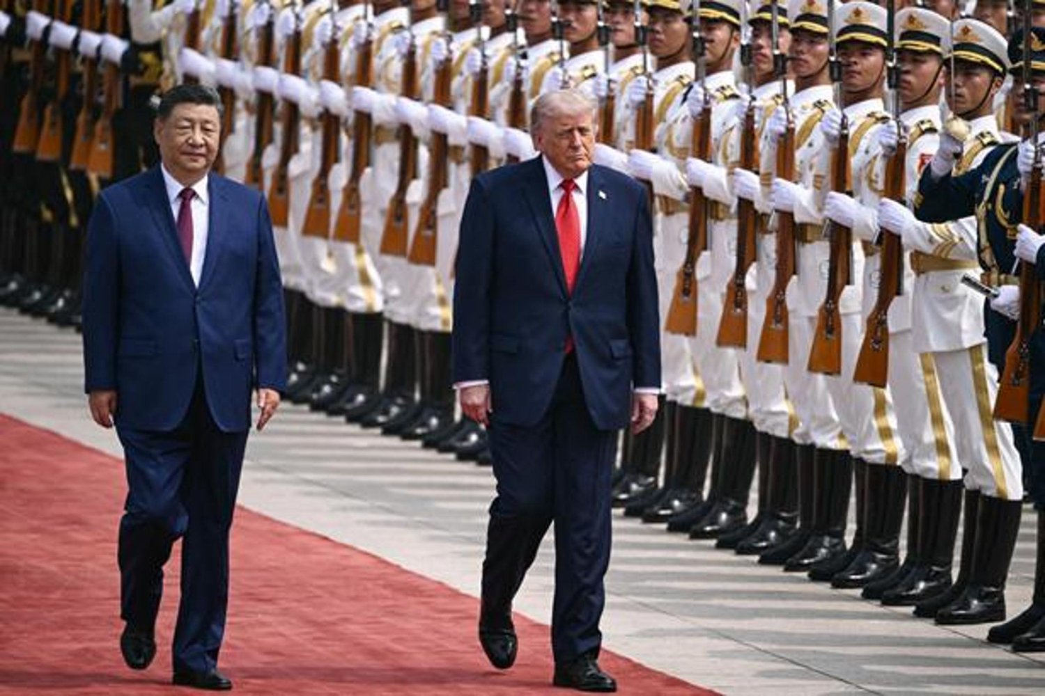 ABD Başkanı Trump Çin Zirvesinde Tarihi Anlar ve Yeni Stratejiler