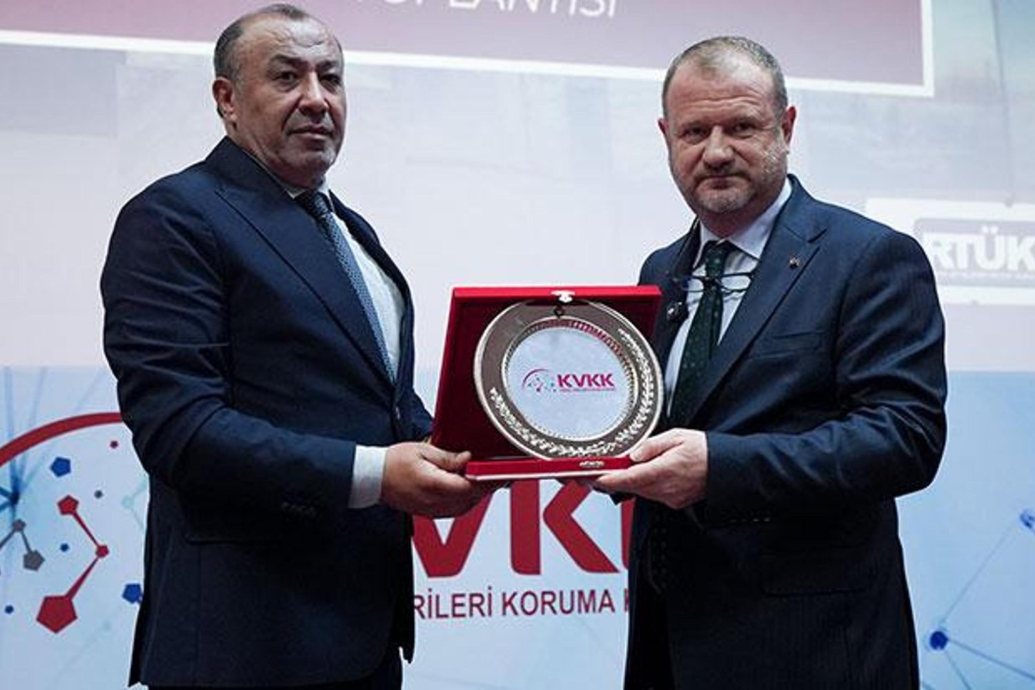 Reality Show'larda Kişisel Verilerin İşlenmesi: KVKK ve RTÜK İşbirliğiyle Kritik Rehber!