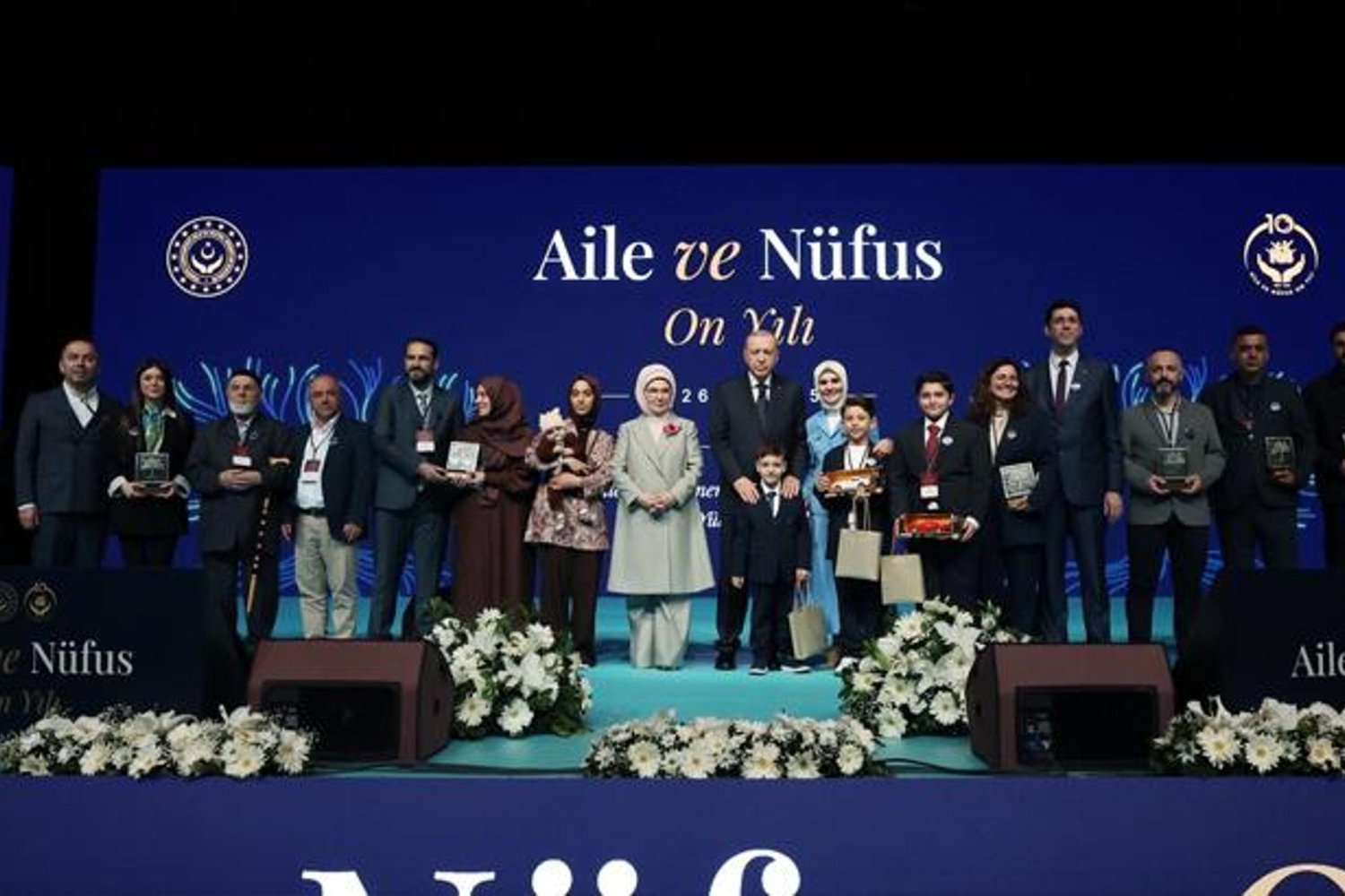 Aile ve Nüfus 10 Yılı Vizyonu Erdoğan’dan Aileye Destek Vurgusu!
