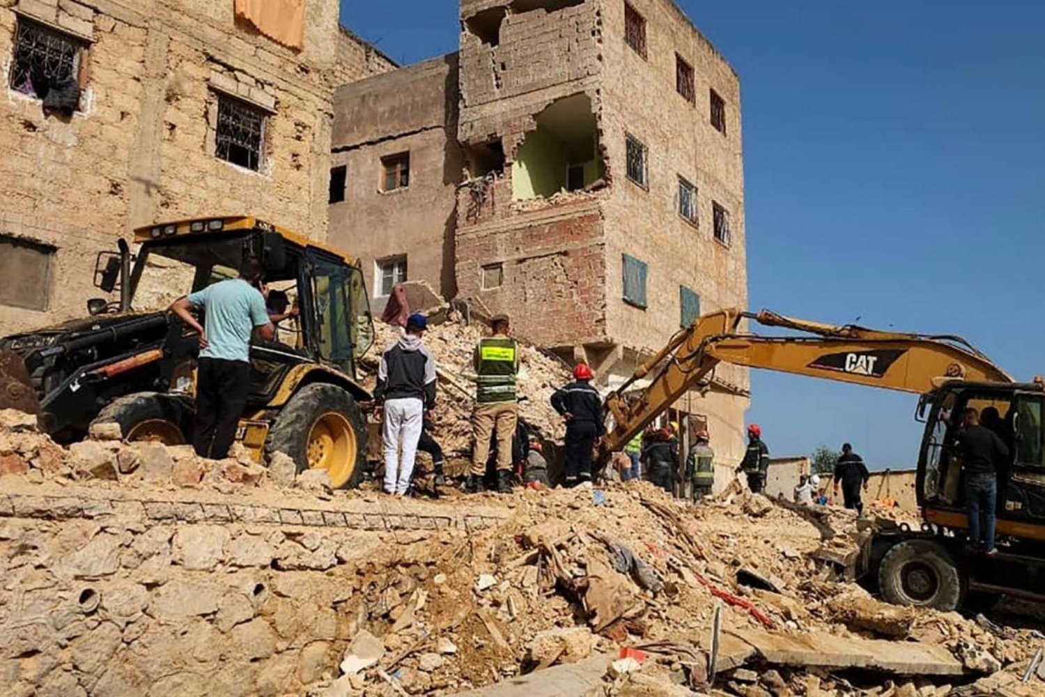 Fas'ta Bina Çöktü: 11 Ölü, 6 Yaralı Durum Güncelleniyor
