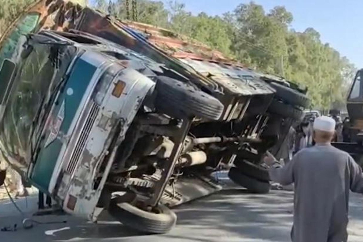 Kabil-Nangarhar Yolunda Korkutucu Kaza: 22 Ölü, 36 Yaralı