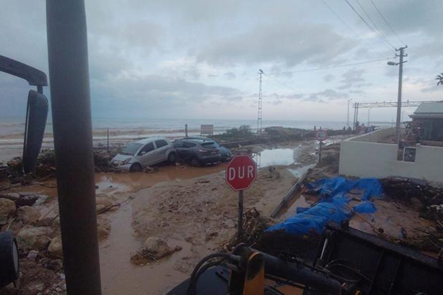 Hatayda Sağanak Felaketi: 3 Kişi Hayatını Kaybetti, Çok Sayıda Hasar Var