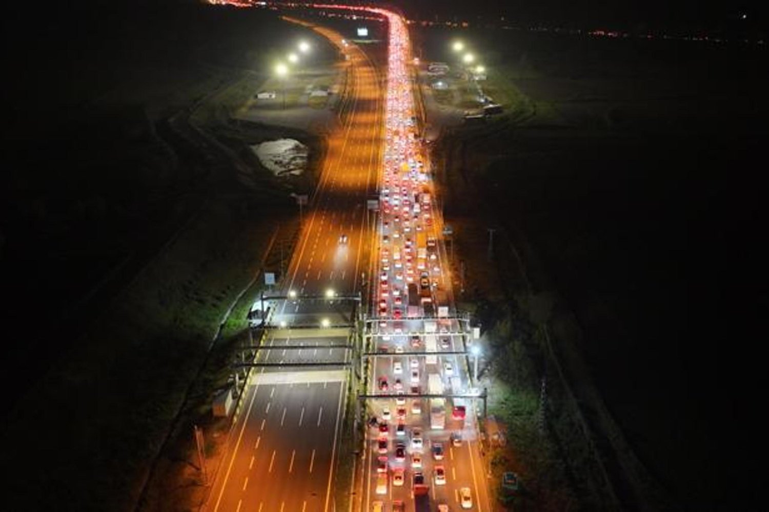 Bayram Tatili Yoğunluğu Sürüyor: İstanbul ve Çevre İllerde Trafik Durumu