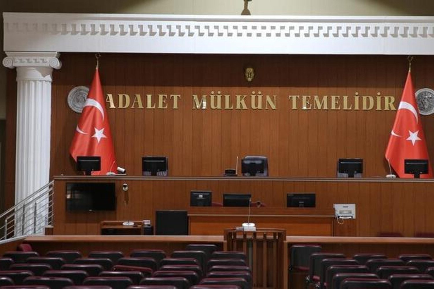 İstanbul'da Yürütülen Büyük Suç Örgütü Soruşturması: 24 Gözaltı