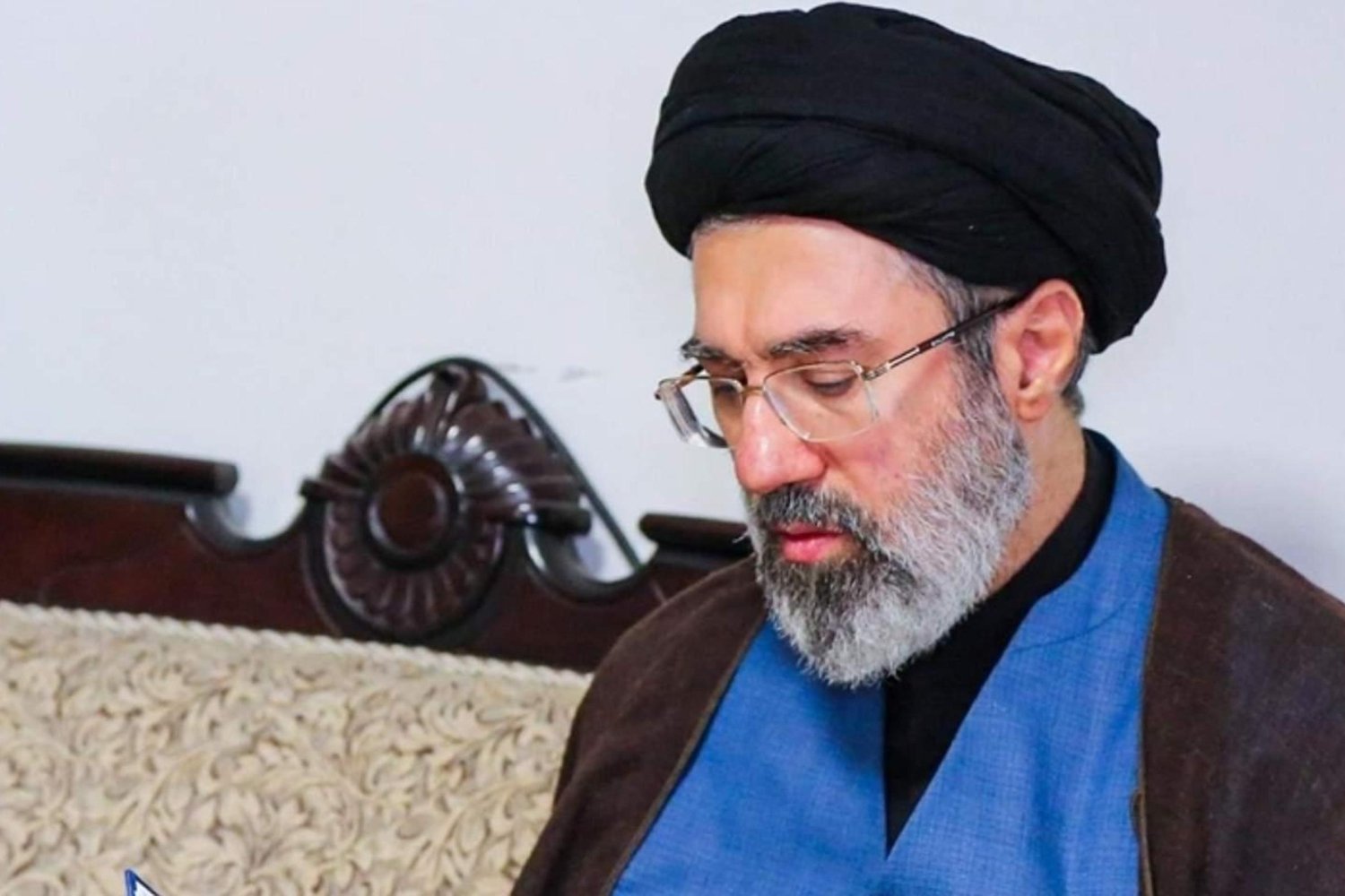 İran Dini Lideri Hamaney'den Hac Mesajı: ABD ve İsrail'e 'Ölüm' Çağrısı
