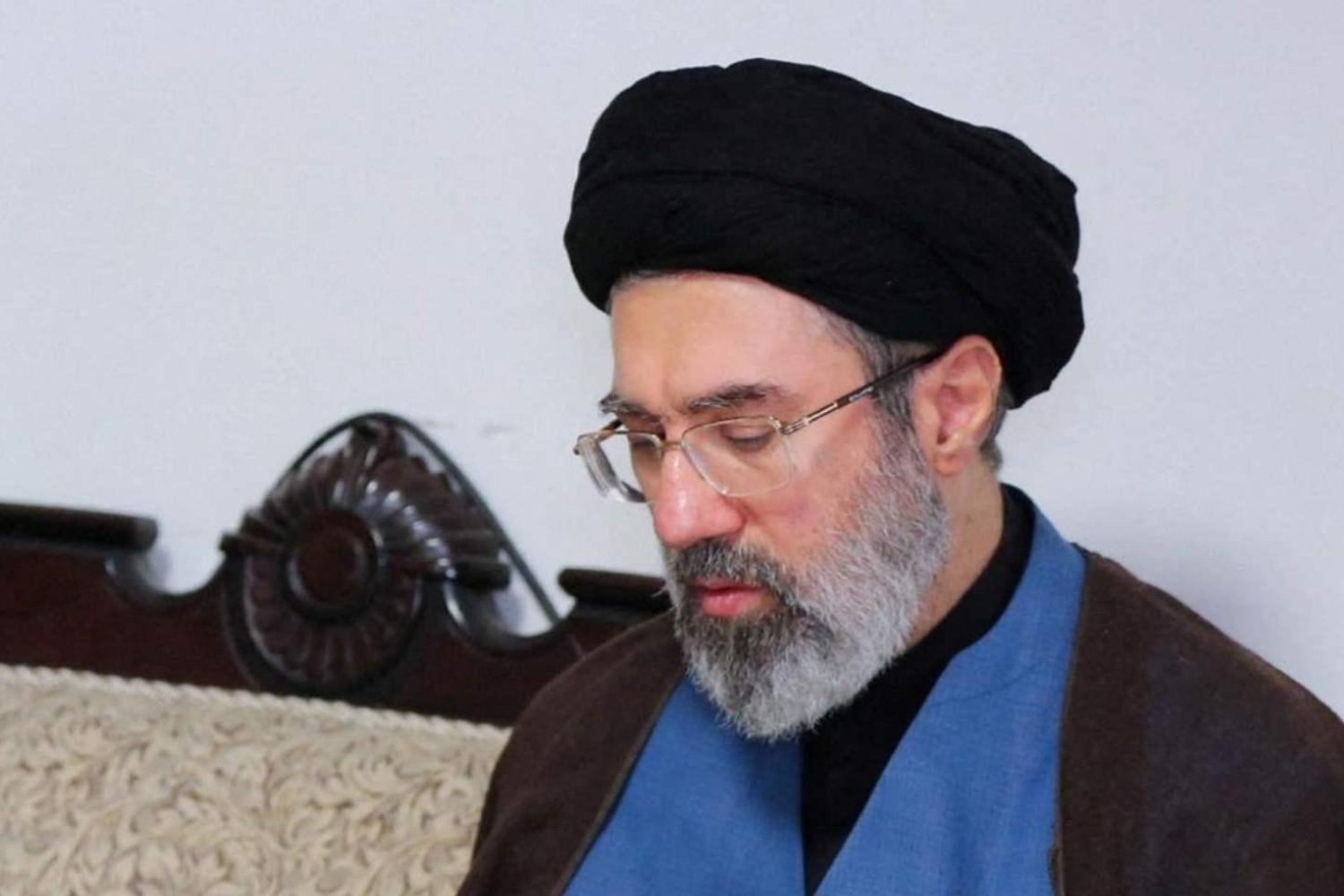 İran Silahlı Kuvvetleri Hamaney ile Görüştü: En Üst Seviyede Olası ABD-İsrail Saldırısı Hazırlığı