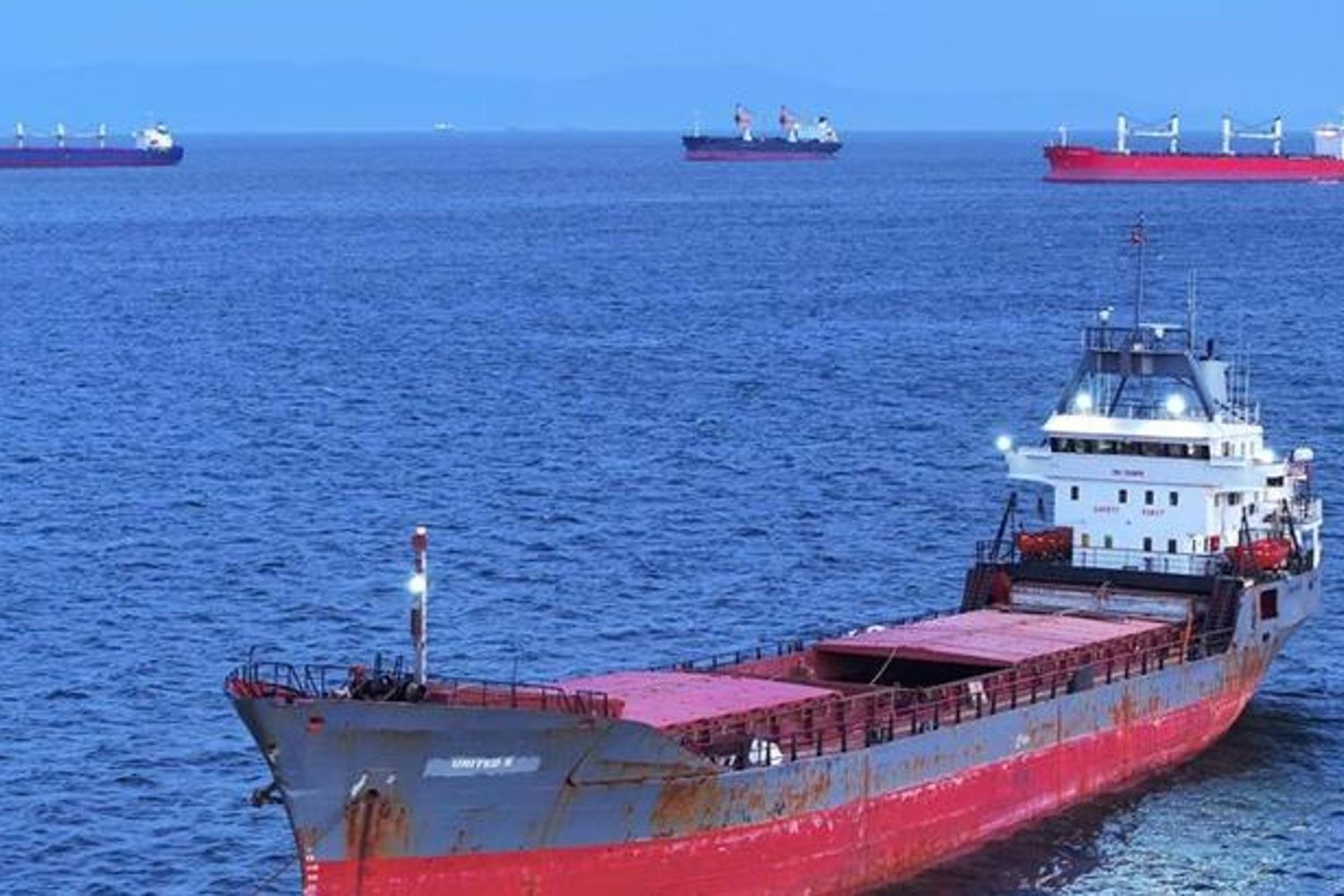 İran Hakkını Aldı! Hürmüz Boğazı'nda Yeni Dönem