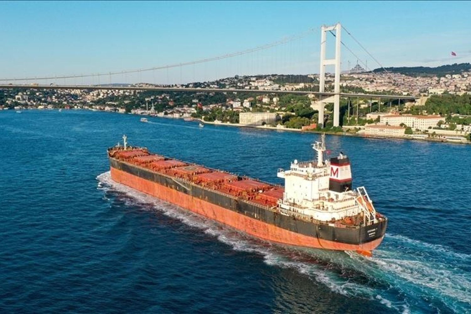 İstanbul ve Çanakkale Boğazlarında Gemi Trafiği Yüksekte! Kılavuz Hizmeti 15 Bin 639 Seferde