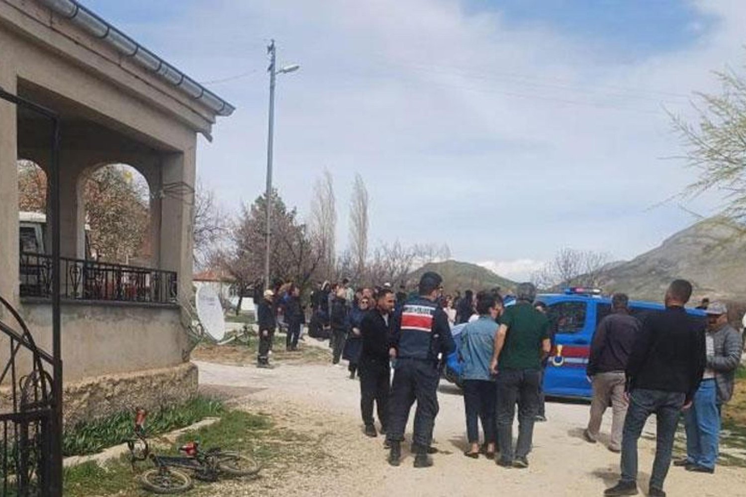 Ateşli Tartışma Kanlı Bitti: Çift Hayatını Kaybetti
