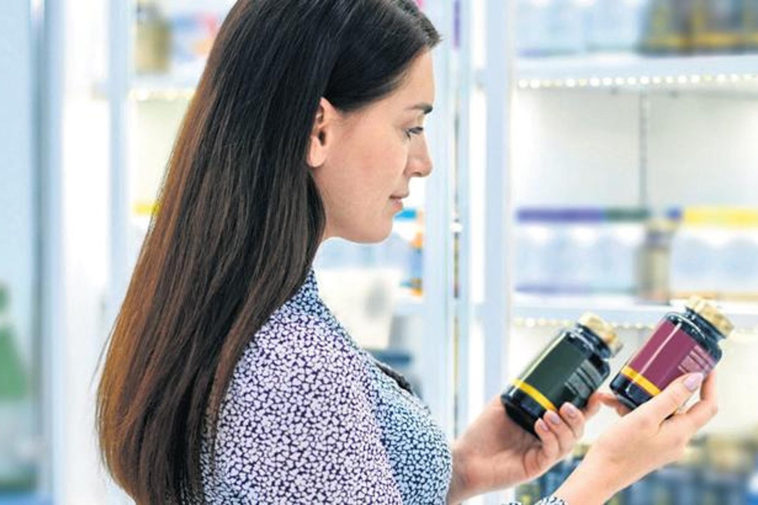 Vitamin ve Mineral Takviyelerinde Kontrolsüz Kullanım Artıyor: Sağlık Riski Yüksek