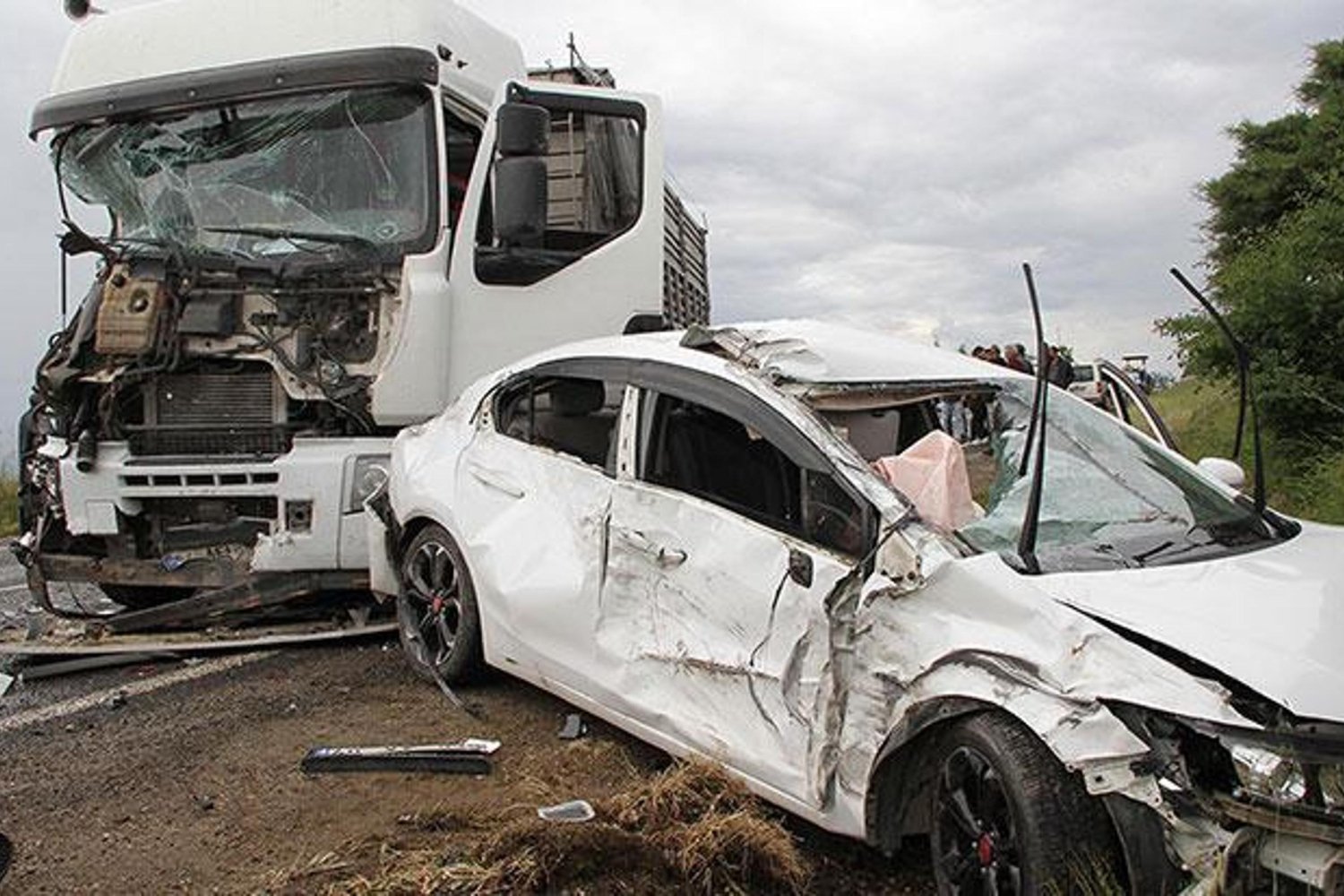 Manisa Kula'da Zincirleme Trafik Kazası: Yaralılar Var!