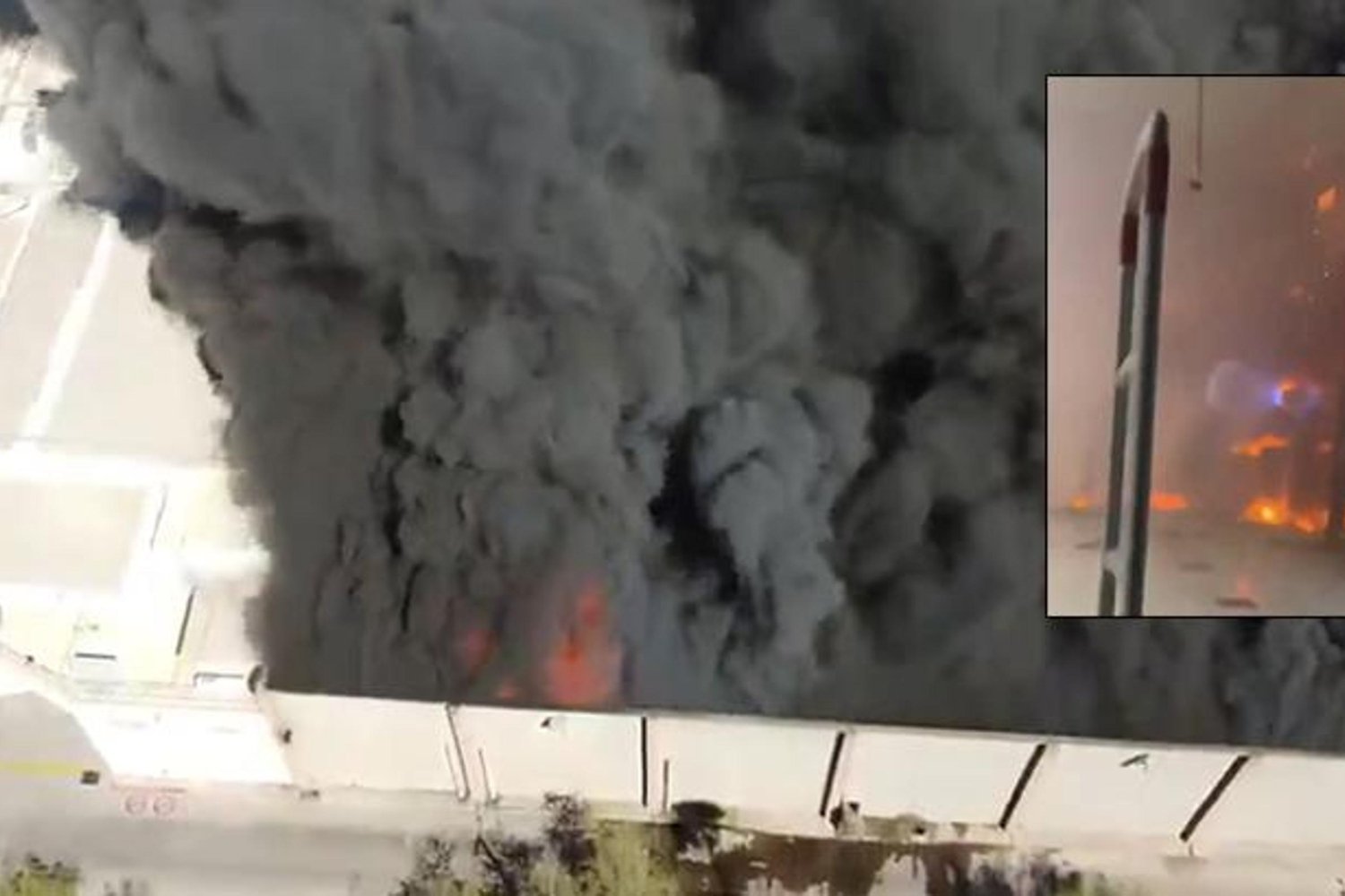 Meksika'da Plaza Fiesta Las Palmas'taki Yangın Çok Sayıda Can Aldı