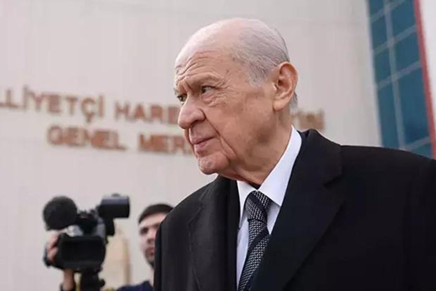 Galatasaray Zaferi ve MHP Liderinden Şampiyonlar Ligi Dileği