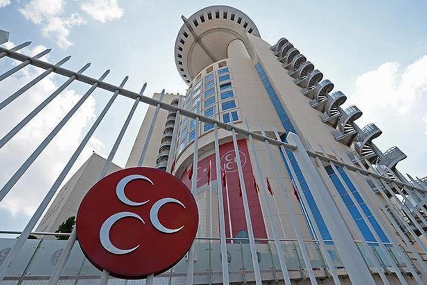 MHP Malatya İl Teşkilatında Fesih ve Atama Duyurusu