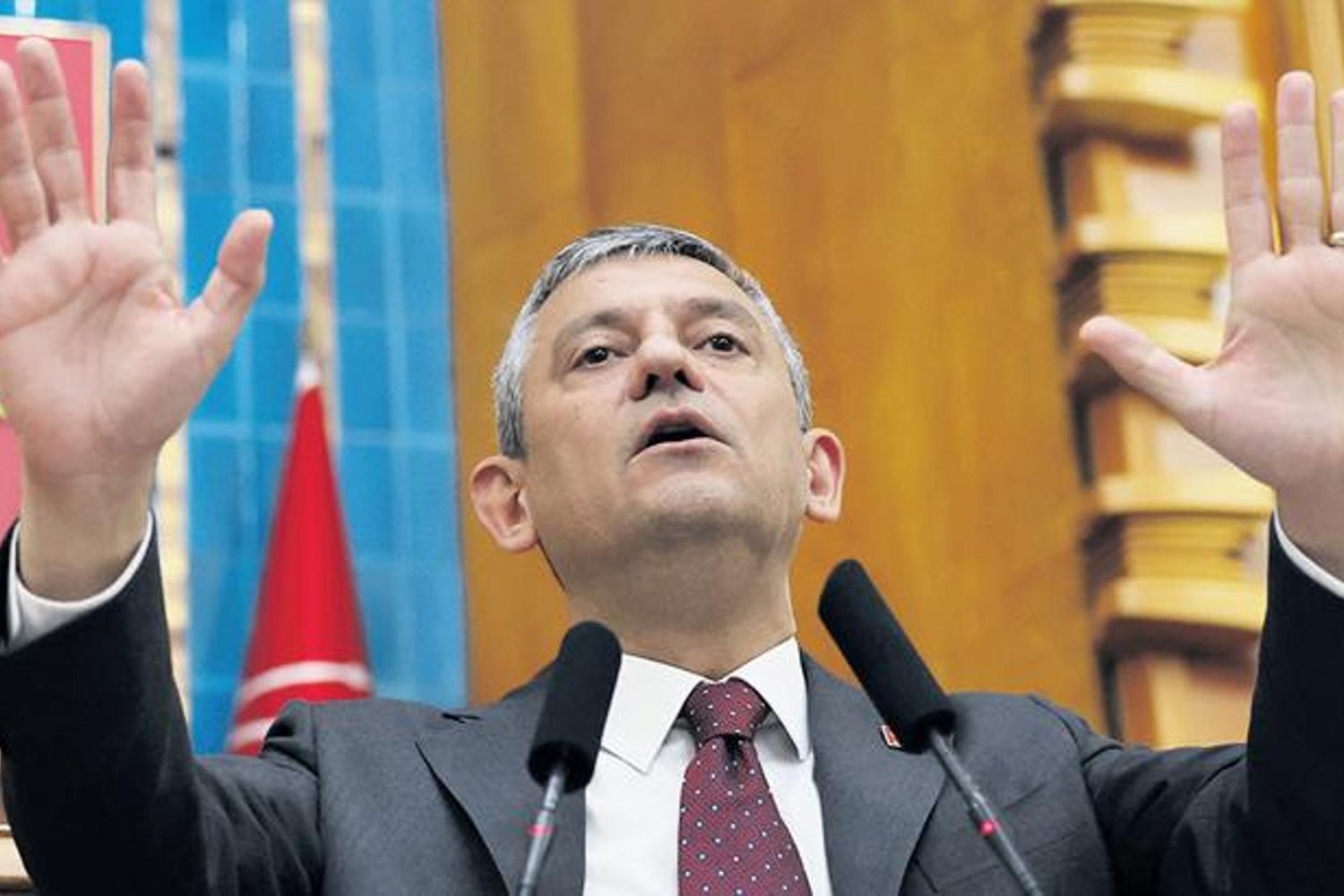 Magazin Şok! Muhittin Böcek ve Ailesine Yönelik Gizli Takip ve İftiralar Ortaya Çıktı