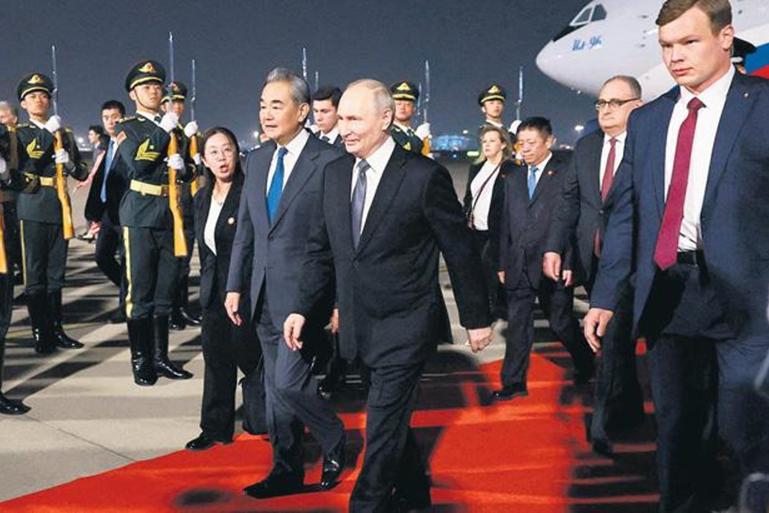 Dünya Gündeminde Çarpıcı Gelişme: Putin Çin'de Şi ile Görüşüyor